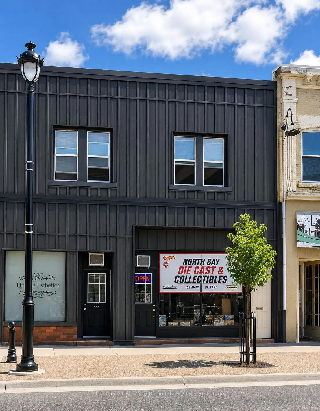160-164 MAIN Street E
