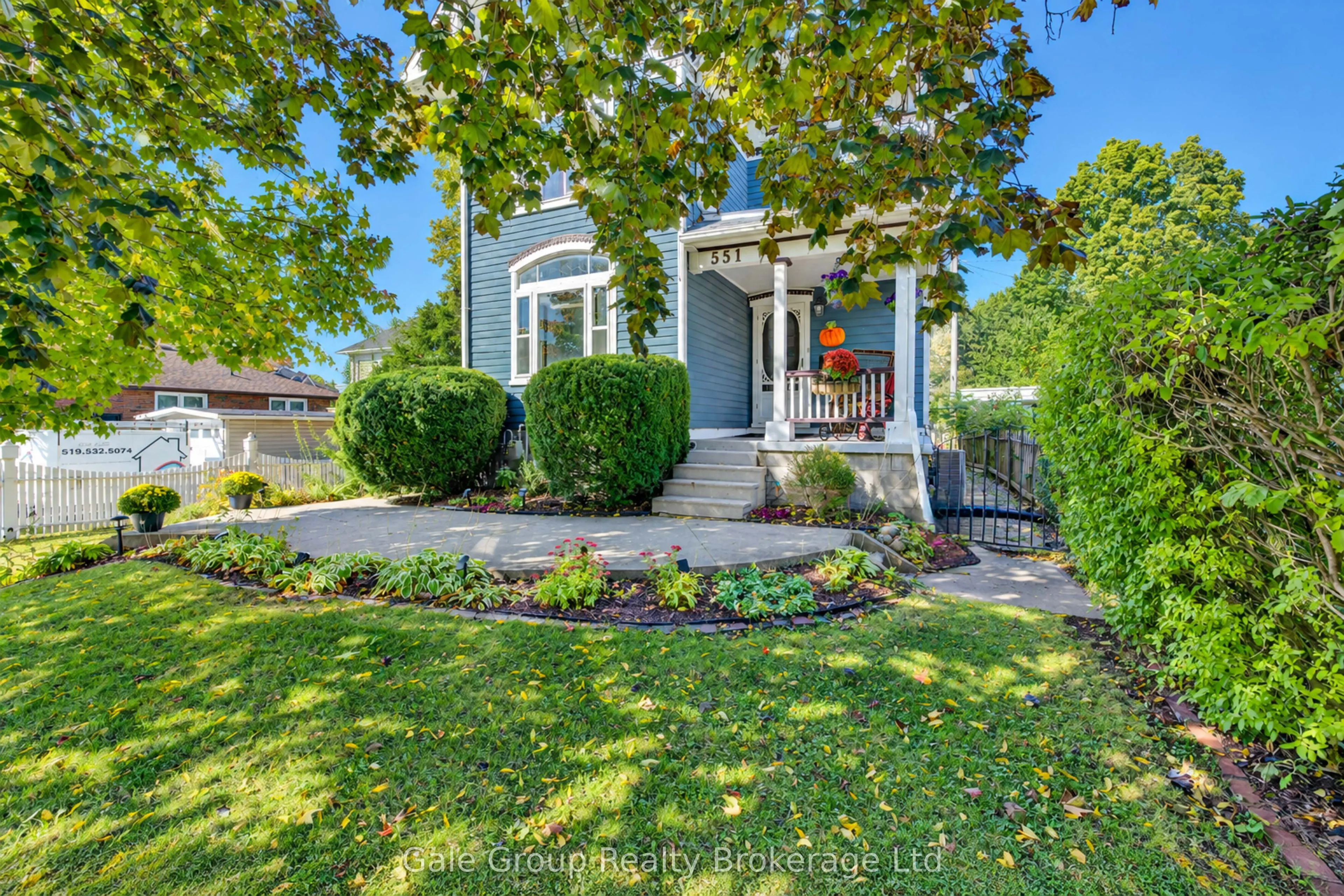 551 Grant Street