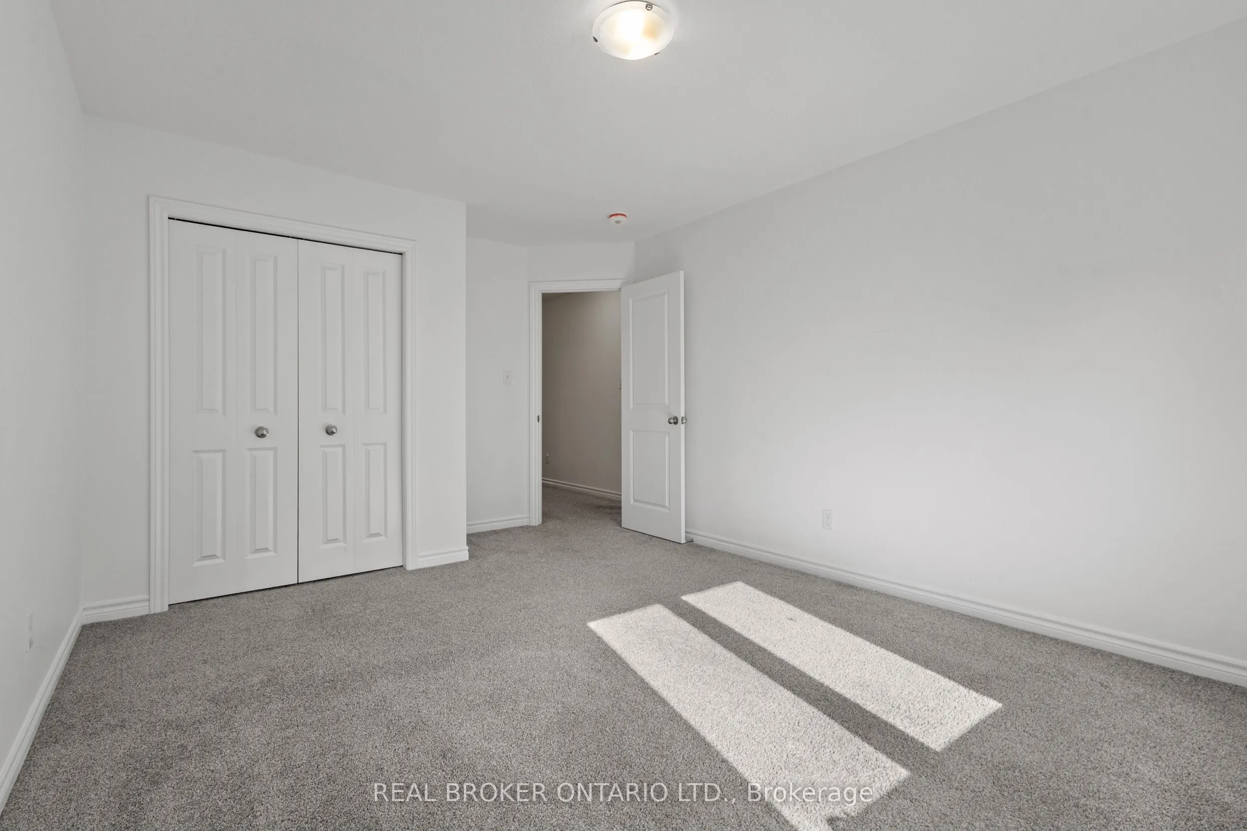 91 Woodedge Circle