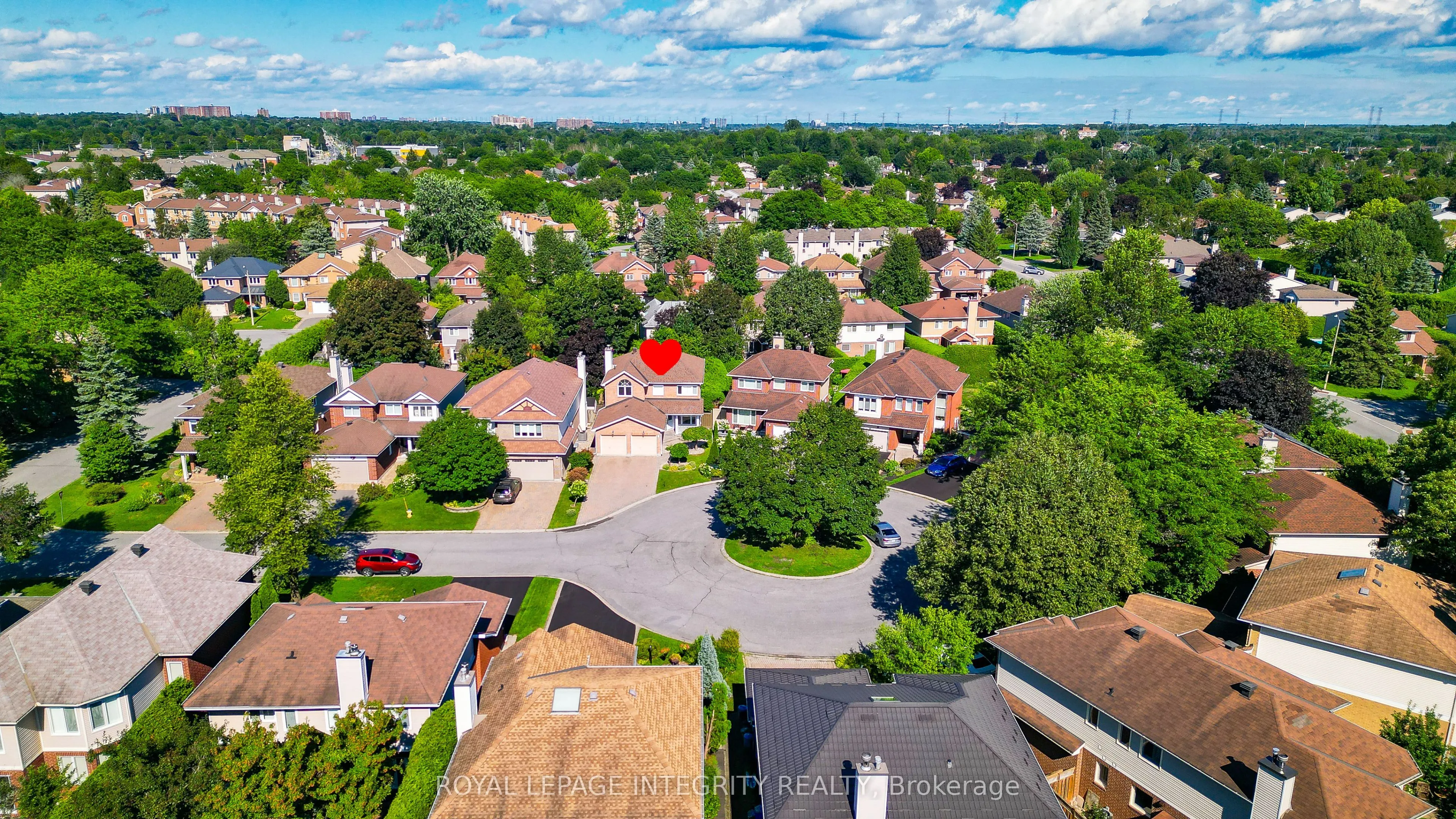 4 GLENARDEN Court