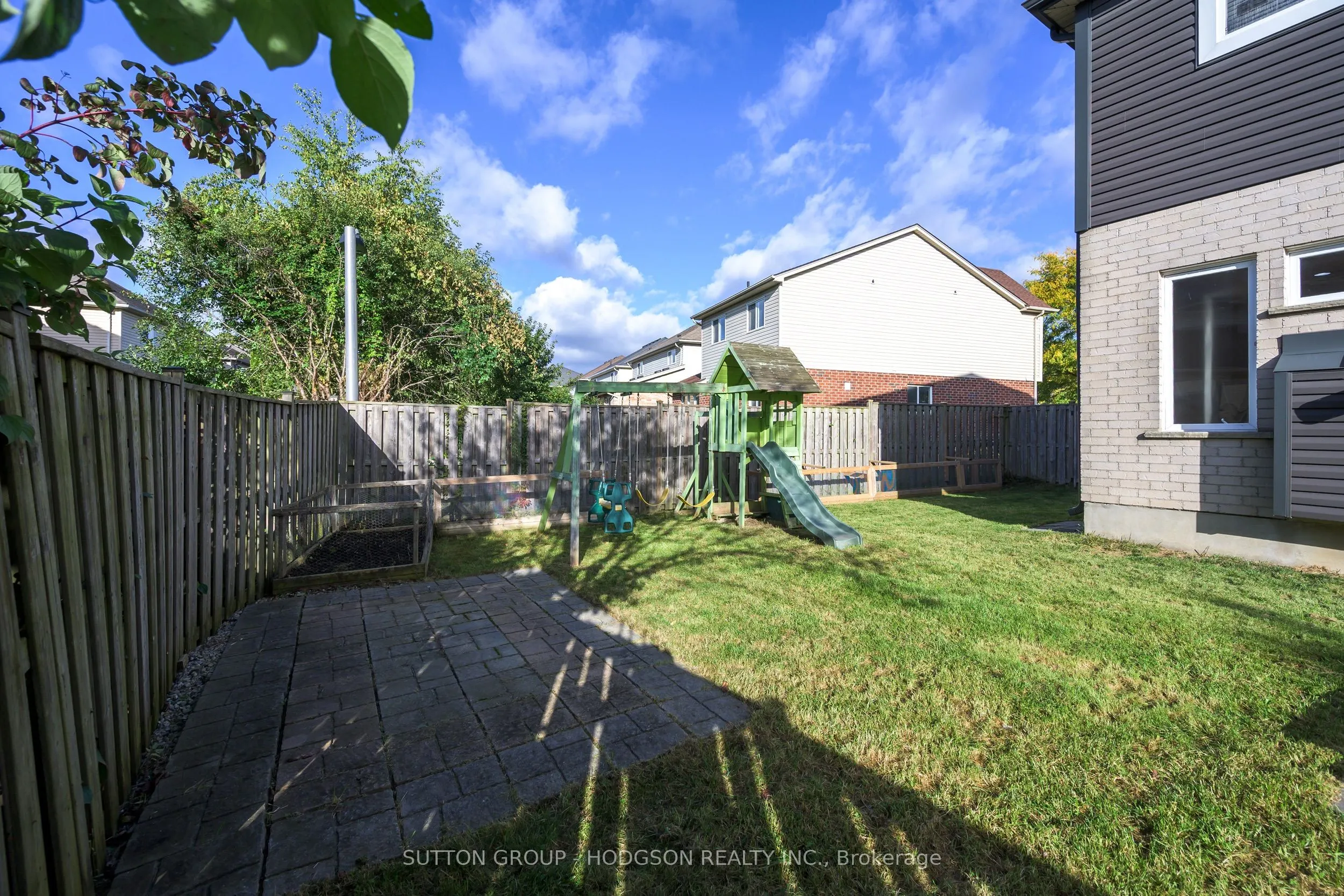 737 North Leaksdale Circle