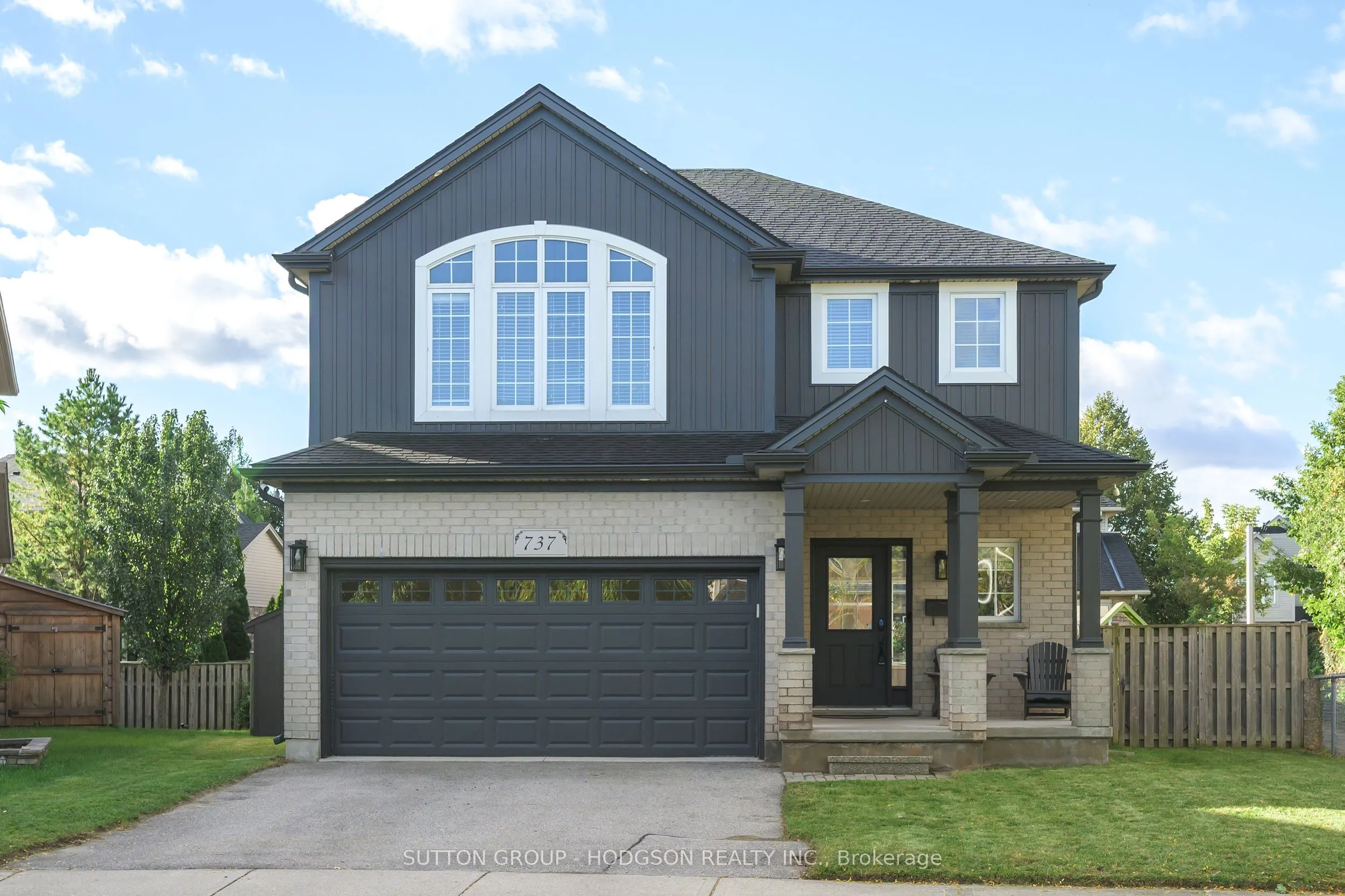 737 North Leaksdale Circle
