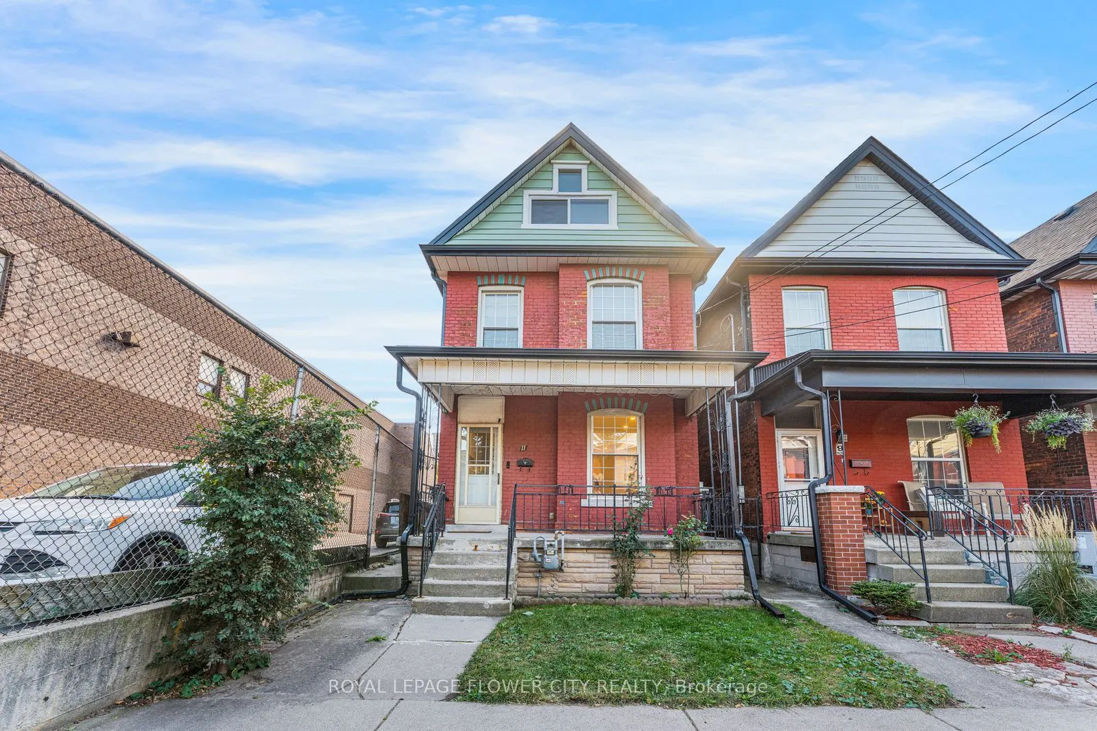 11 Mcneil Street