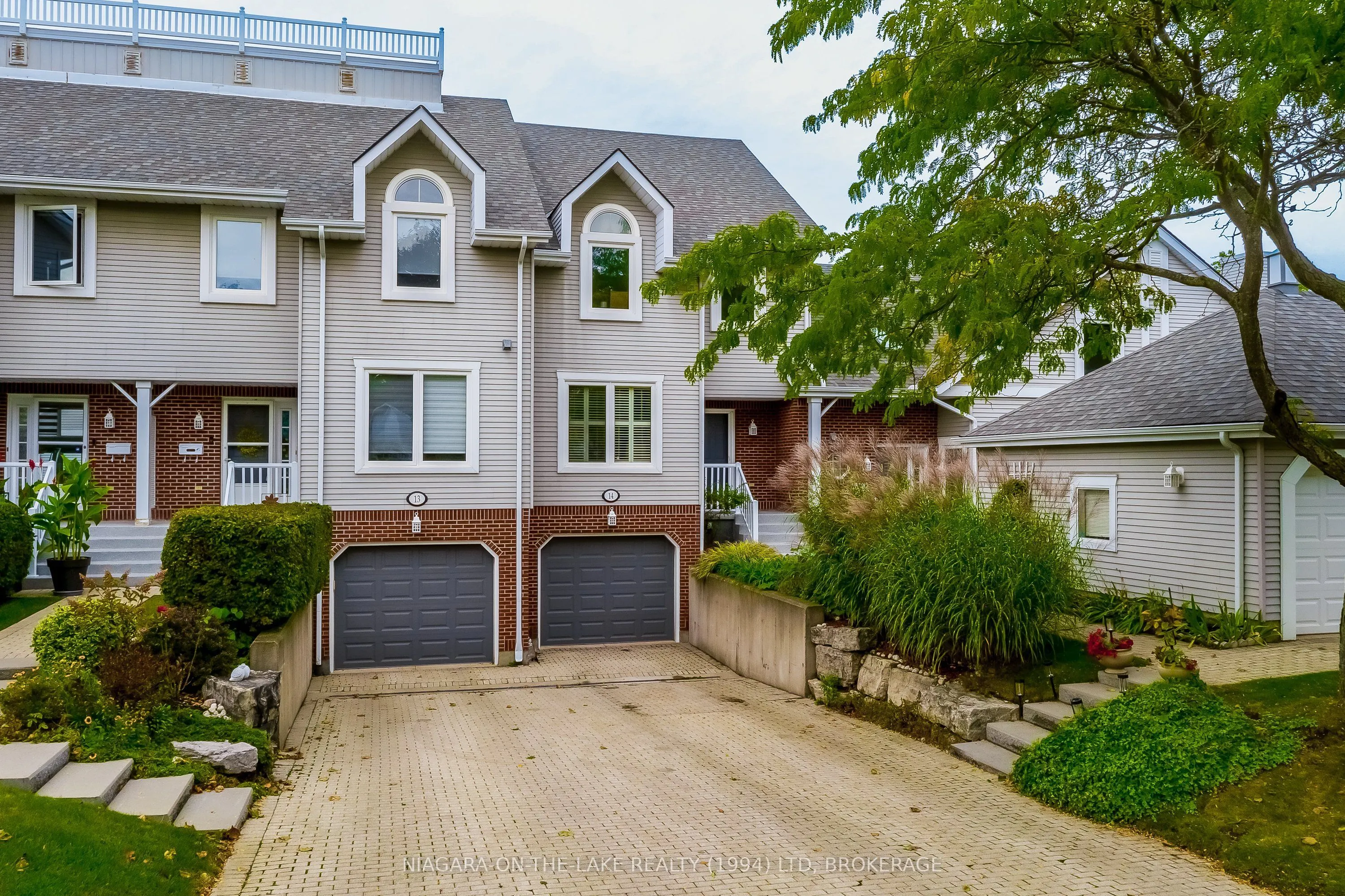 1 Lakeside Drive #14