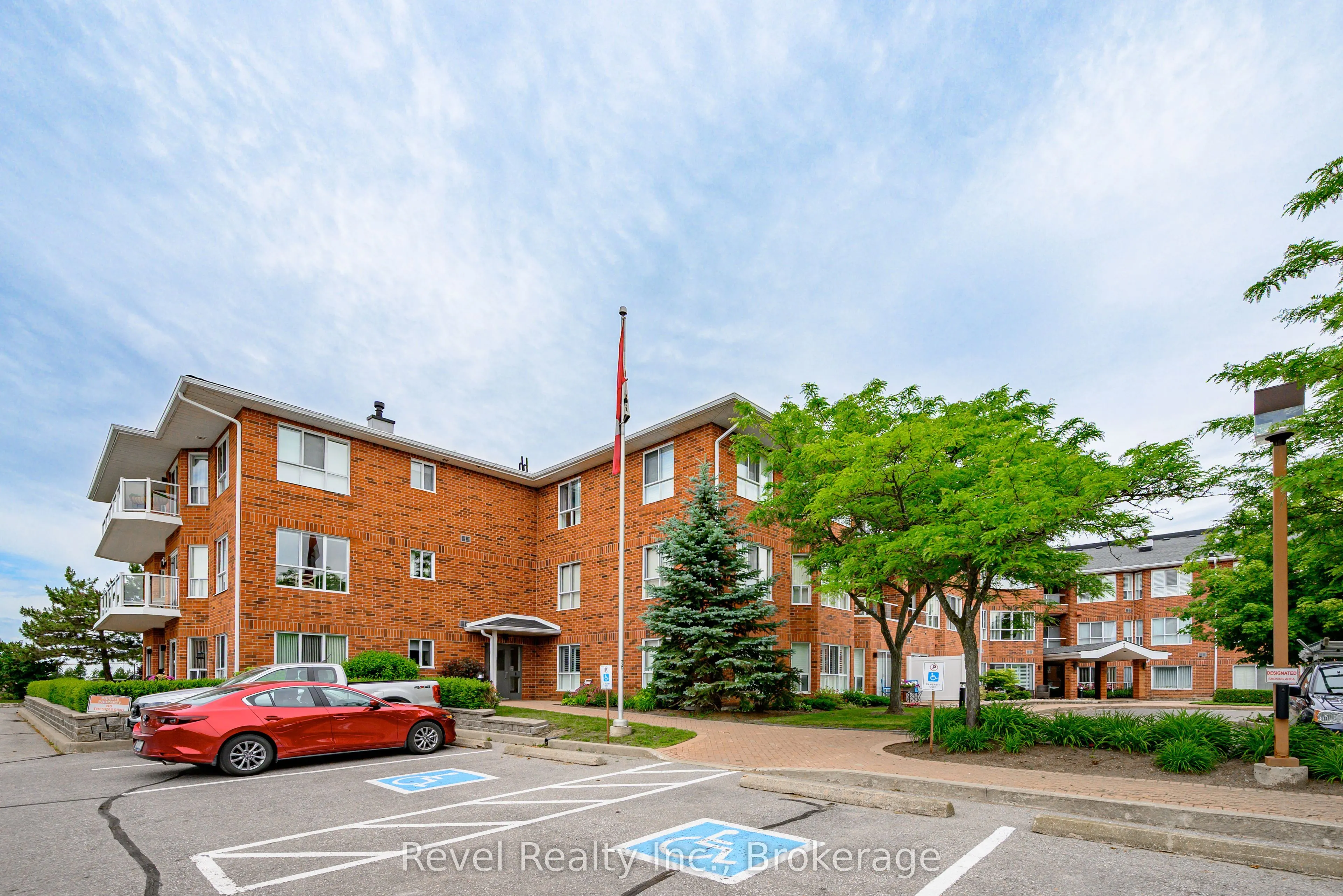 3 Heritage Way #302