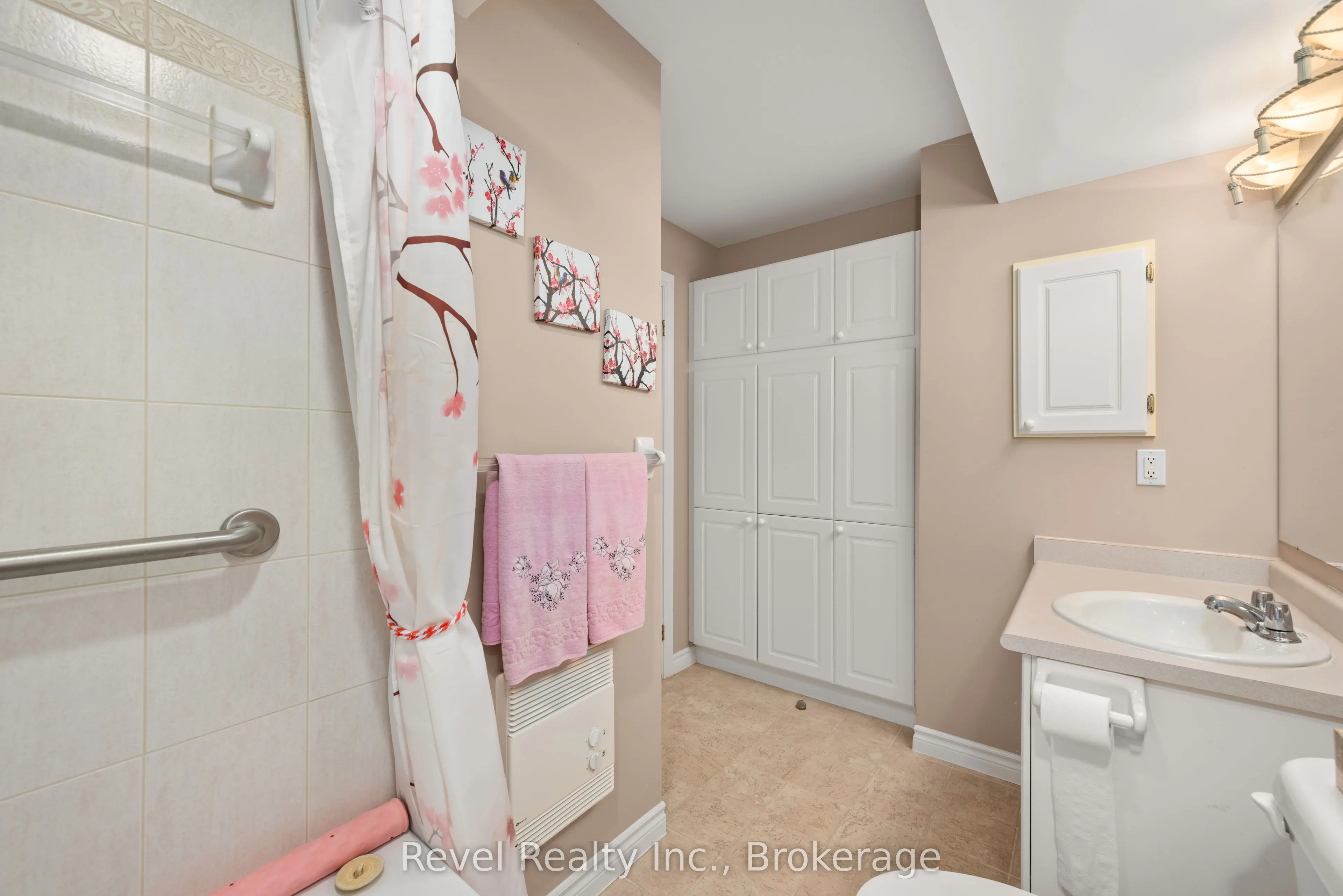 3 Heritage Way #302