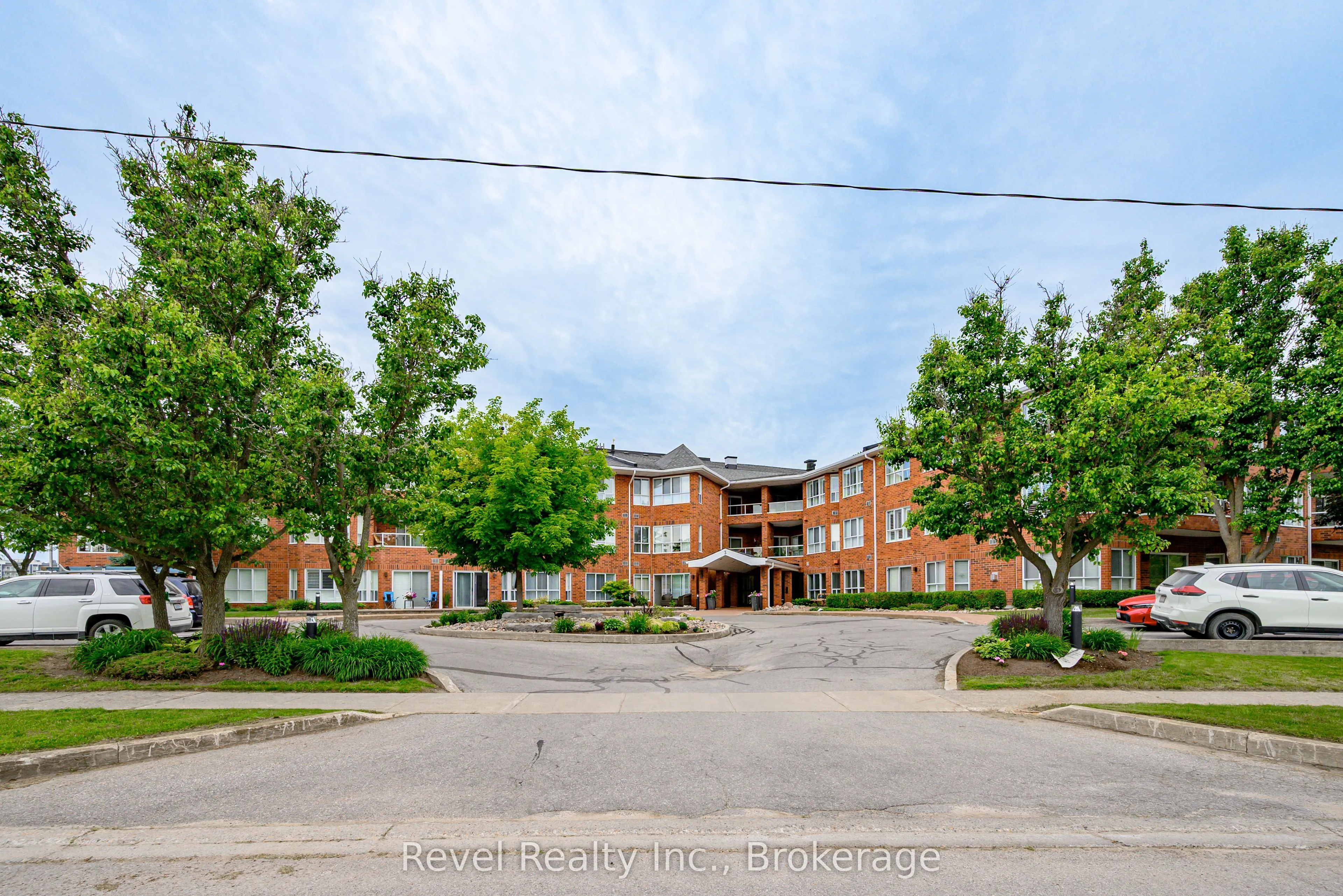 3 Heritage Way #302