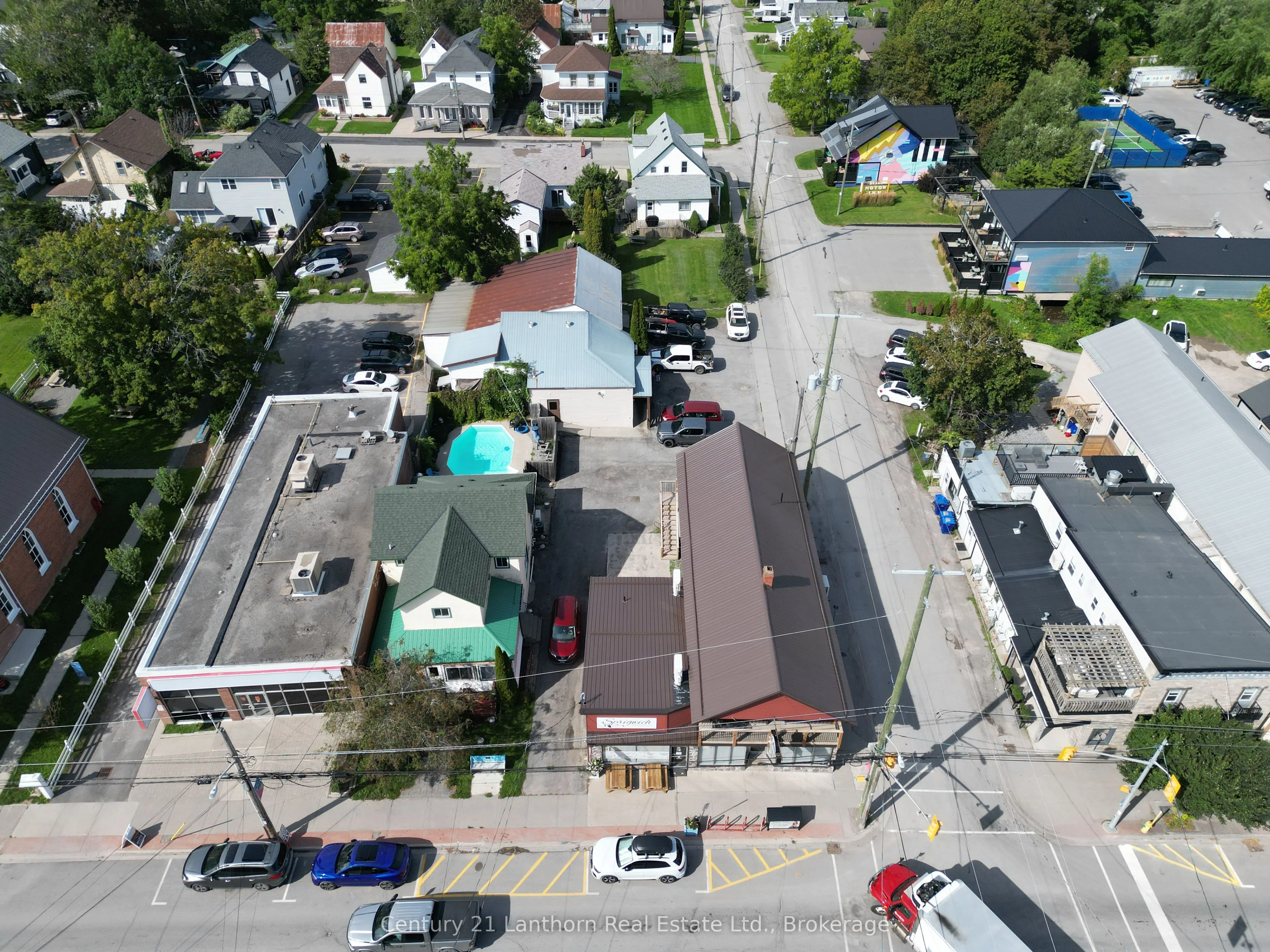 282-284 & 286 Wellington Main Street