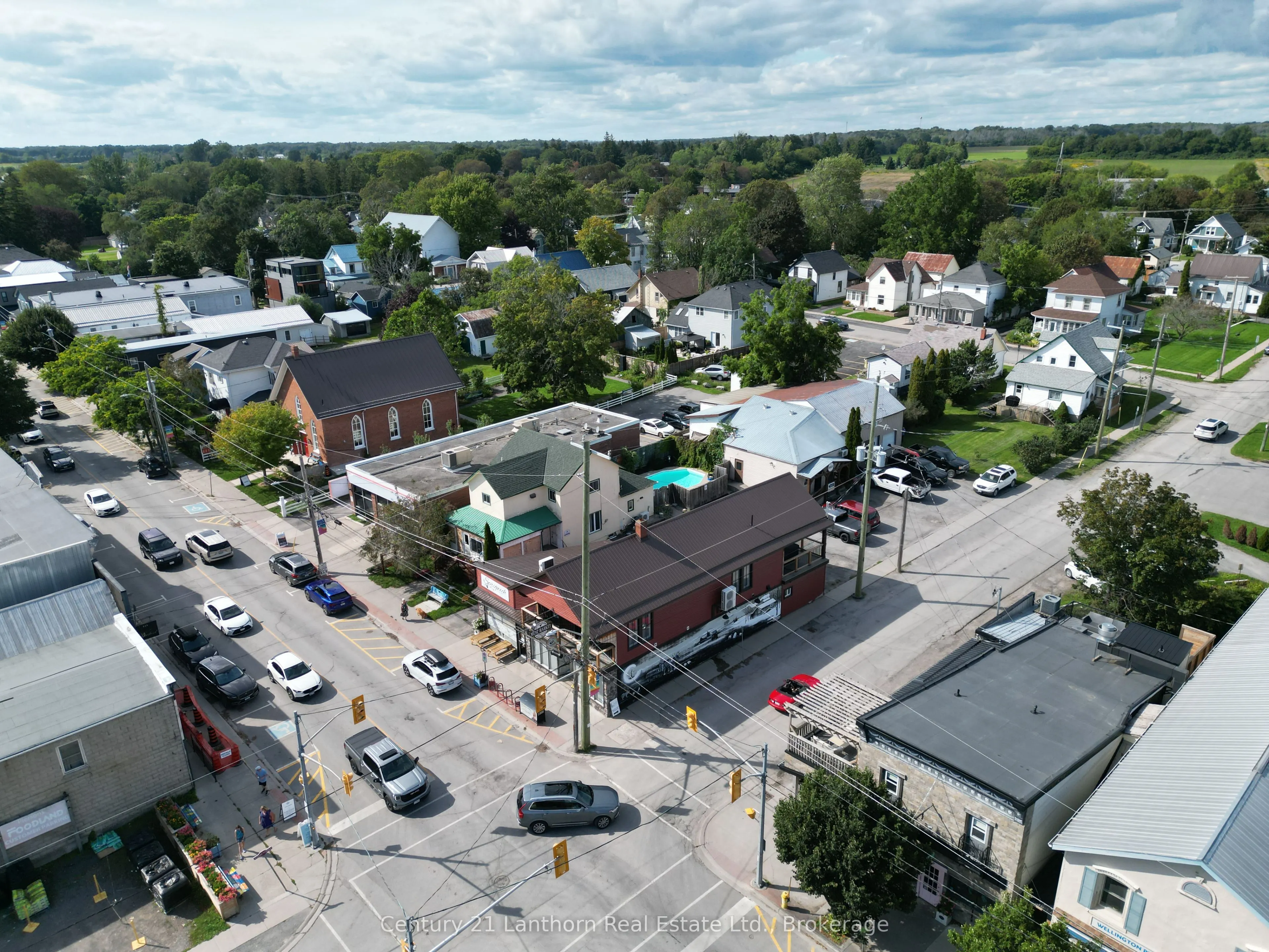 282-284 & 286 Wellington Main Street