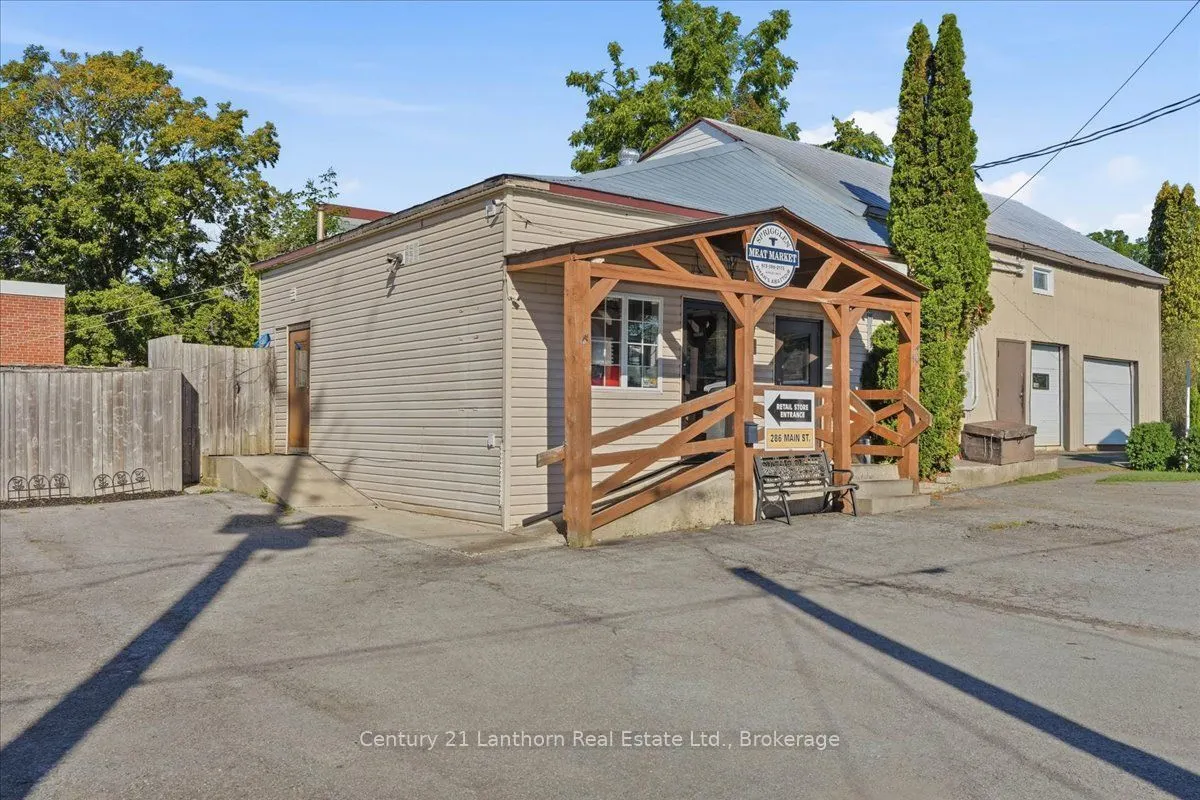 282-284 & 286 Wellington Main Street