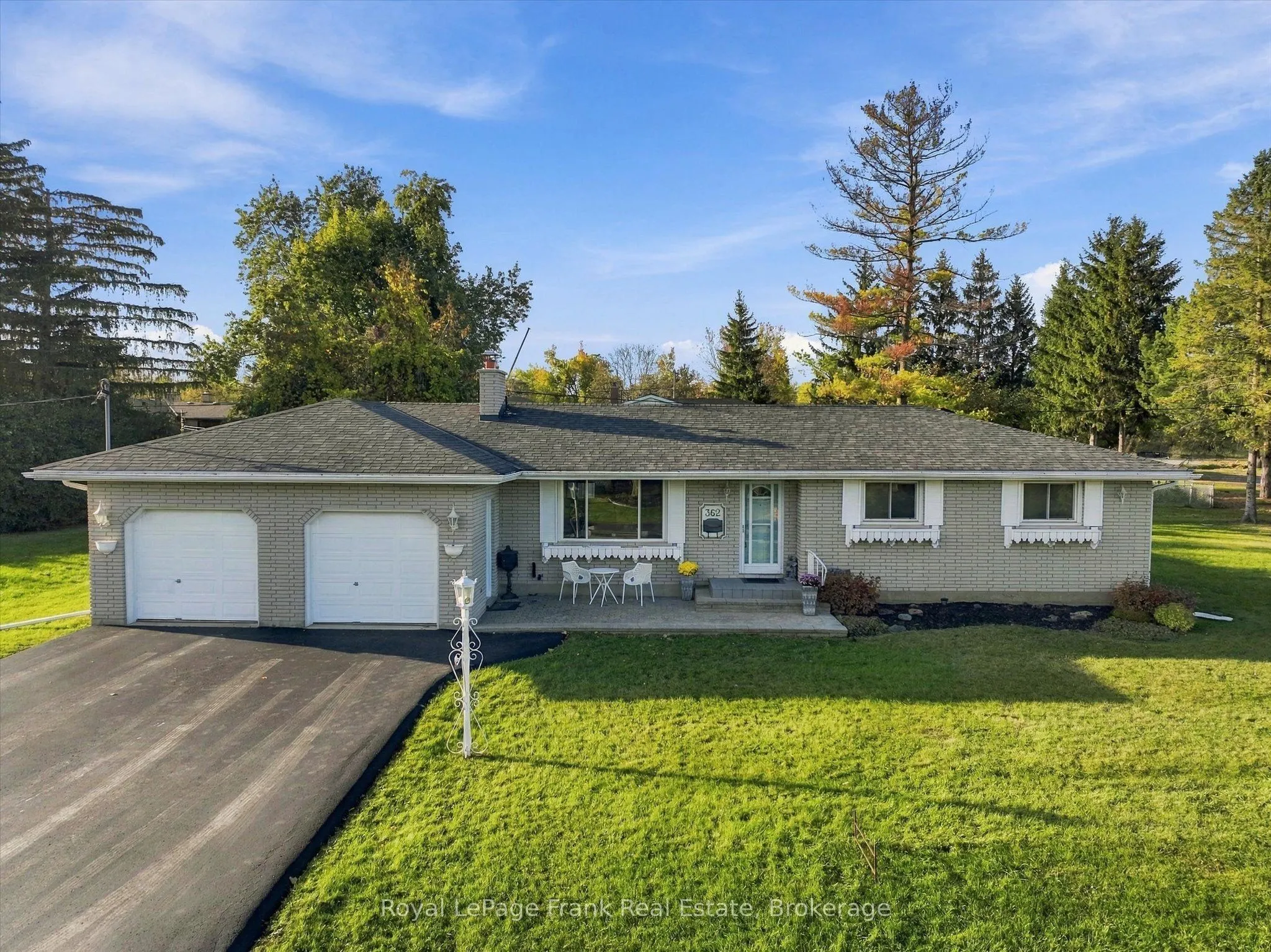 362 Simons Avenue