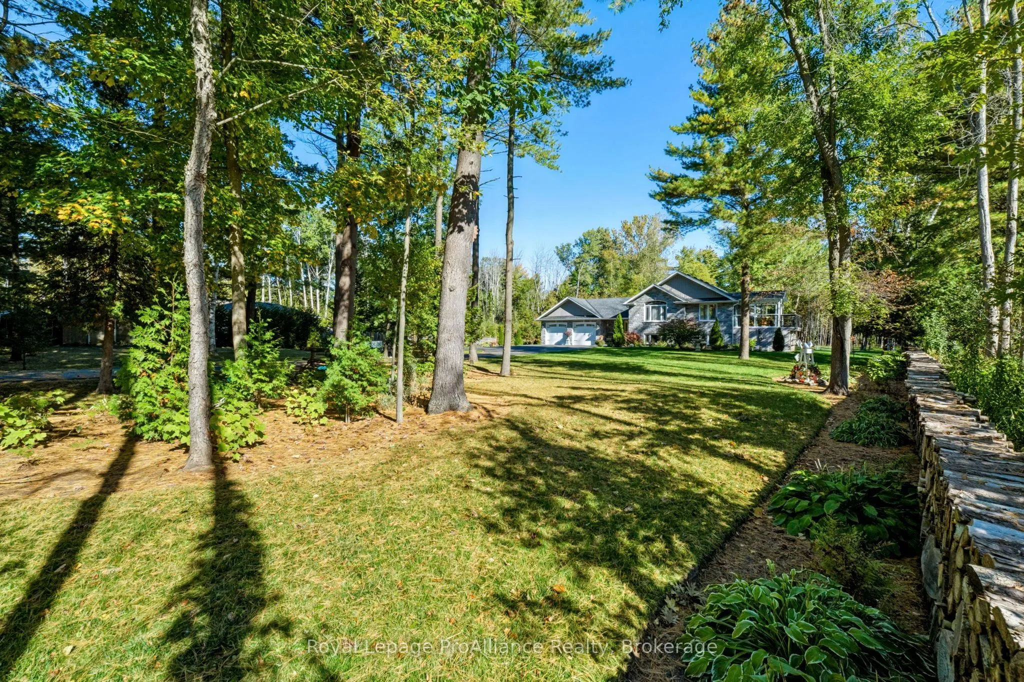 21502 LOYALIST PARKWAY (HIGHWAY 33) Parkway