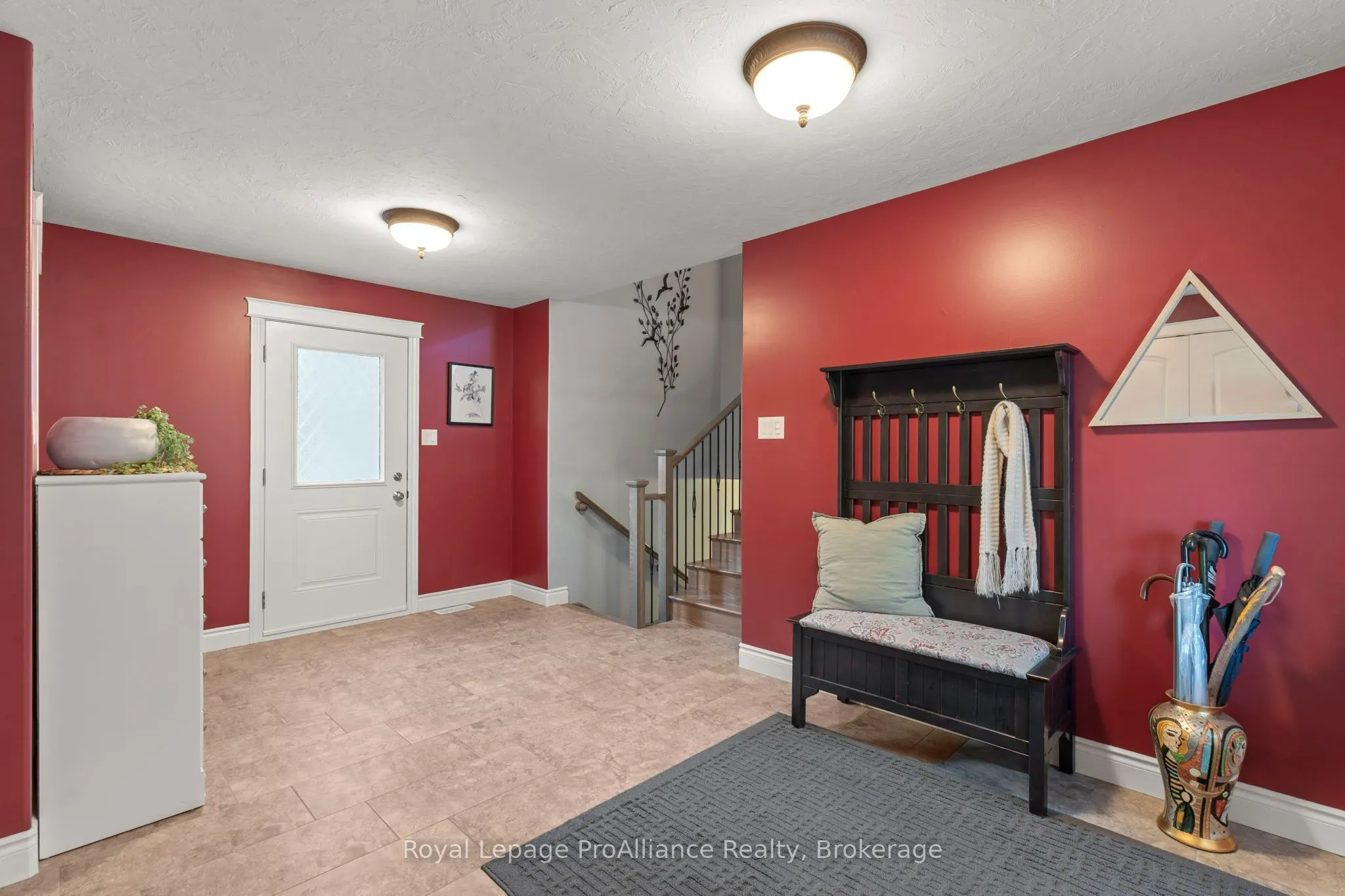 21502 LOYALIST PARKWAY (HIGHWAY 33) Parkway