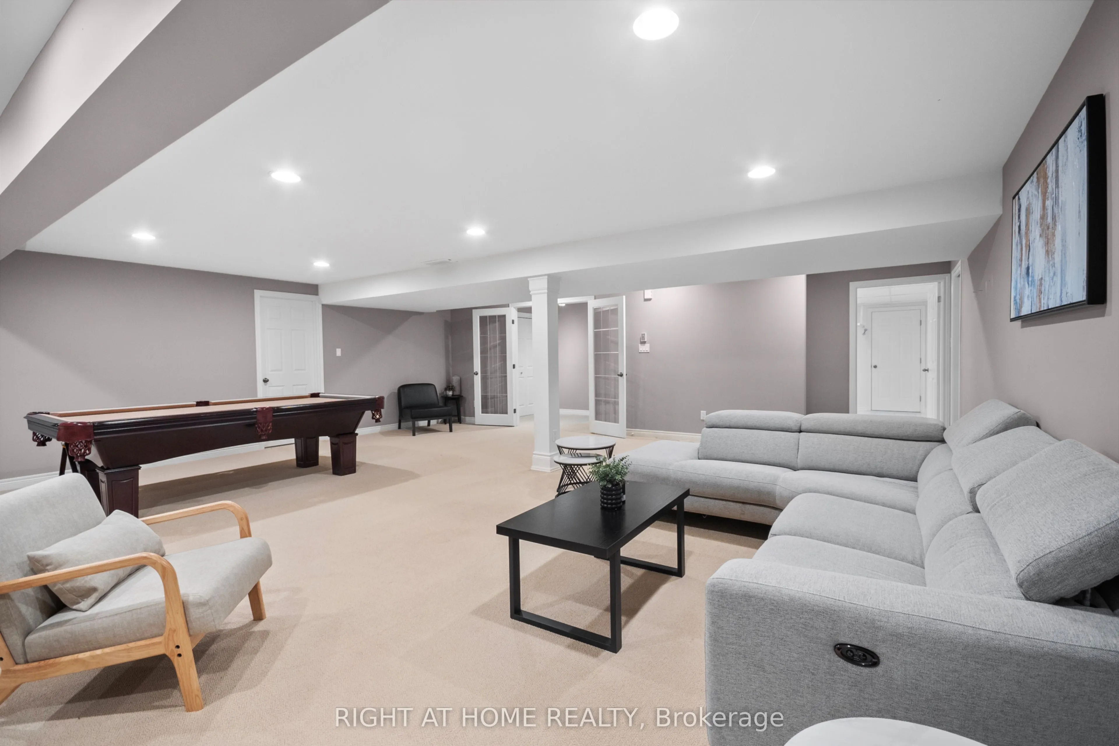 169 West Rivertrace Walk
