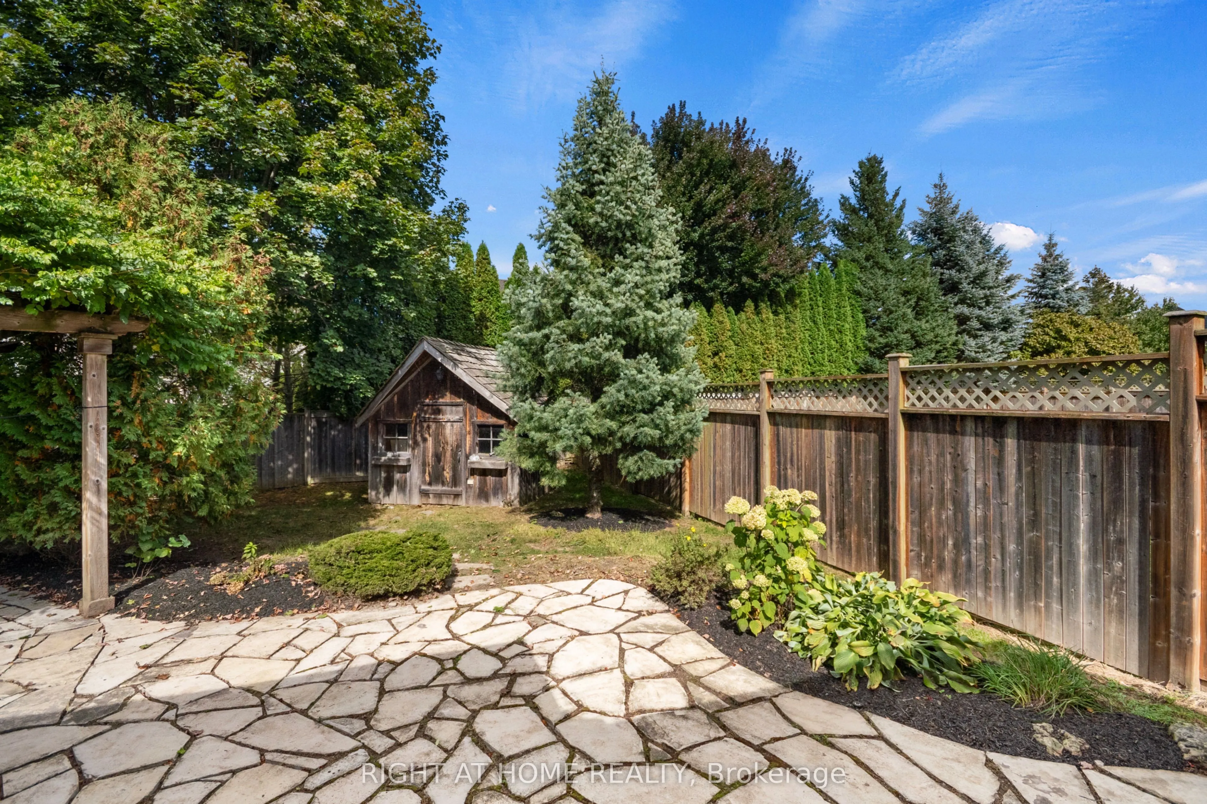 169 West Rivertrace Walk