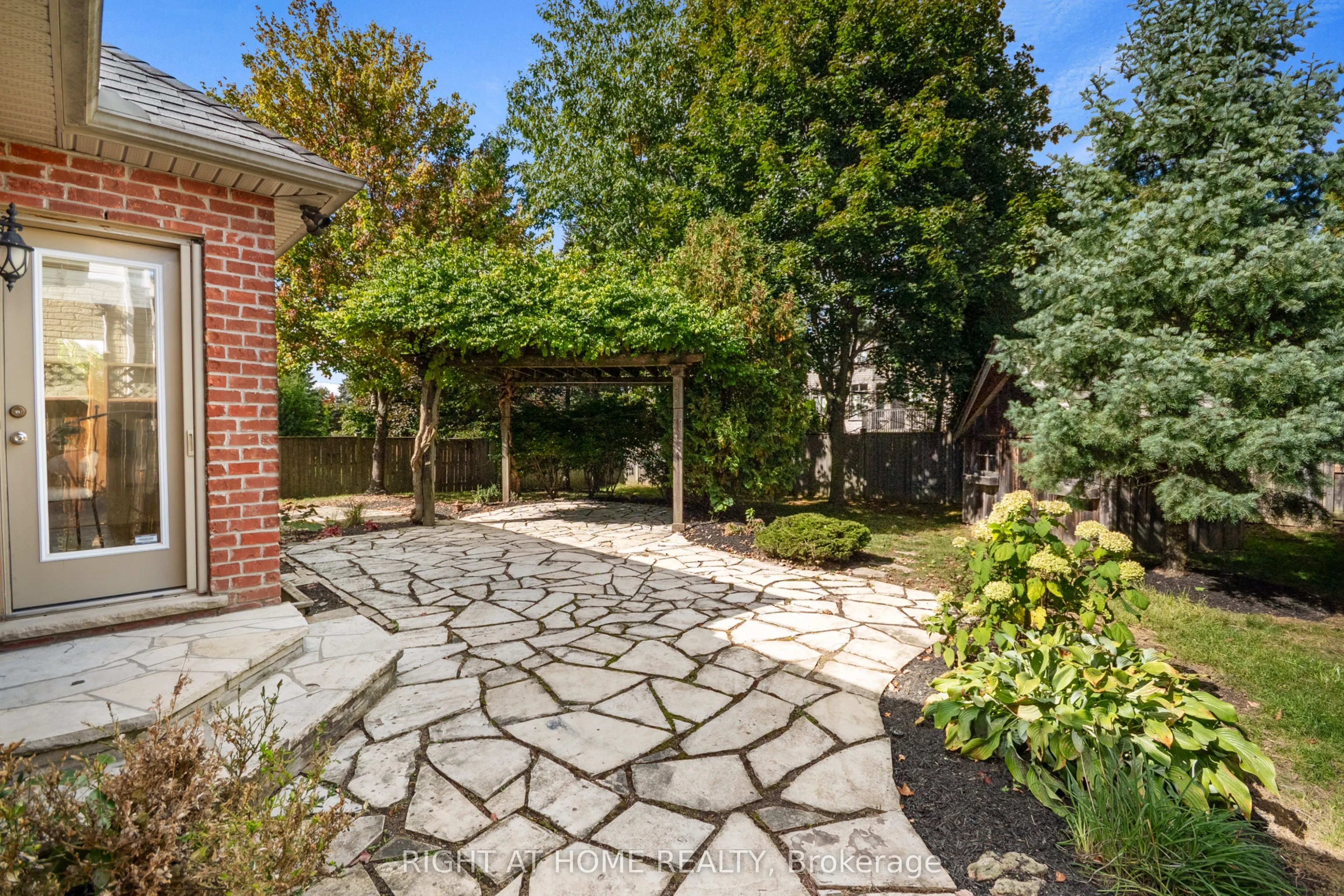 169 West Rivertrace Walk