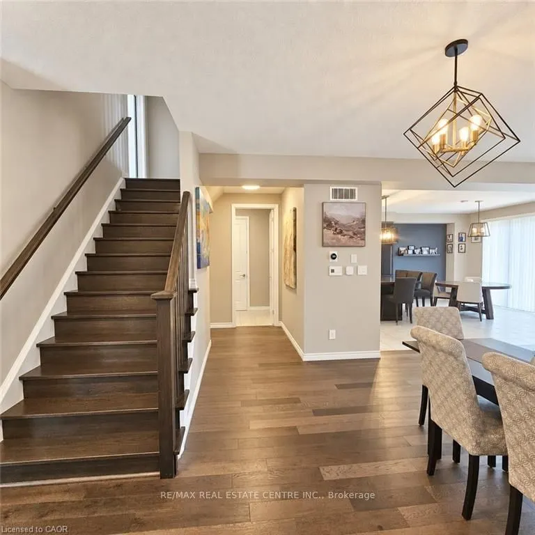 26 Strauch Avenue