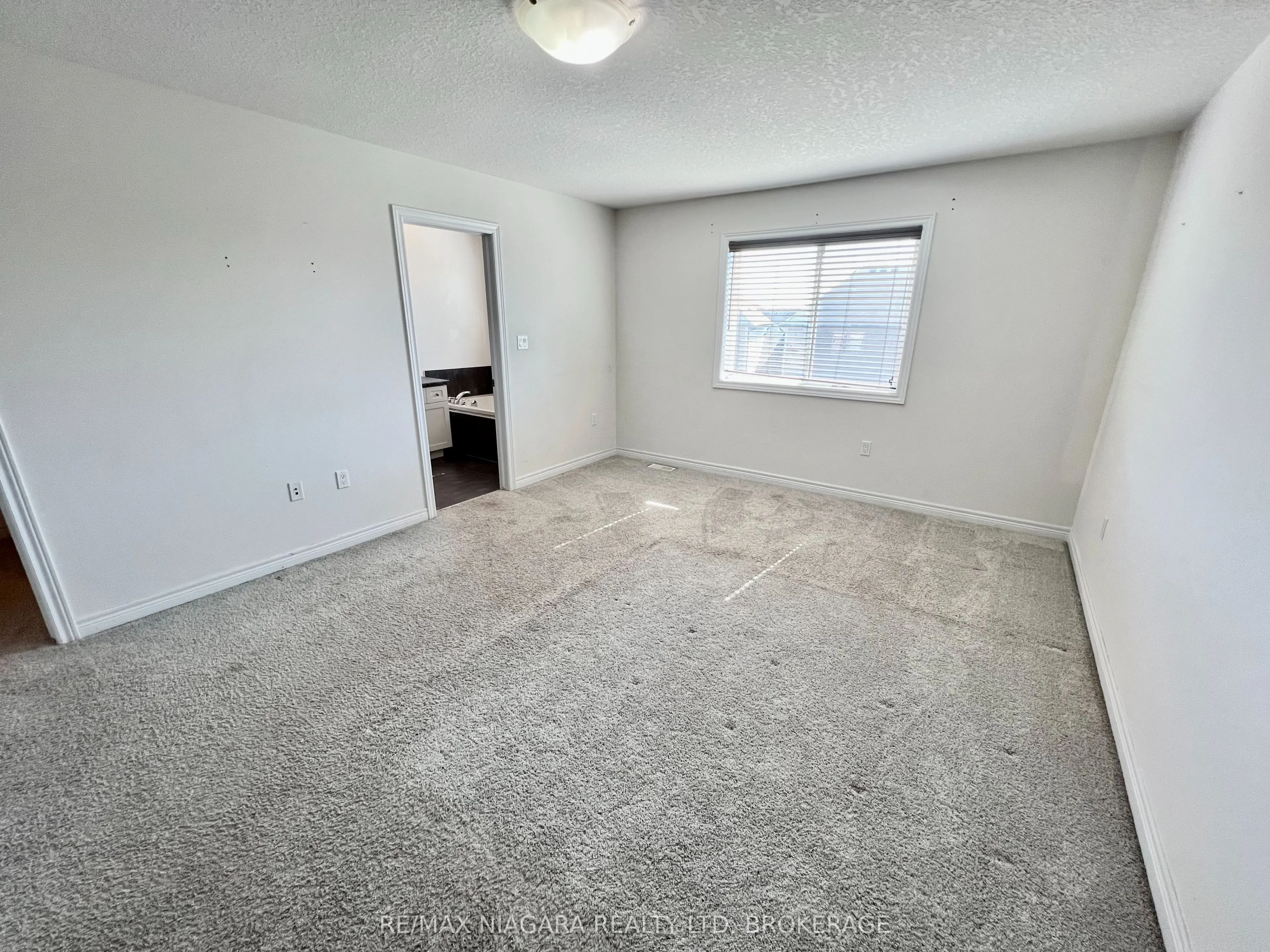 23 Fairgrounds Drive