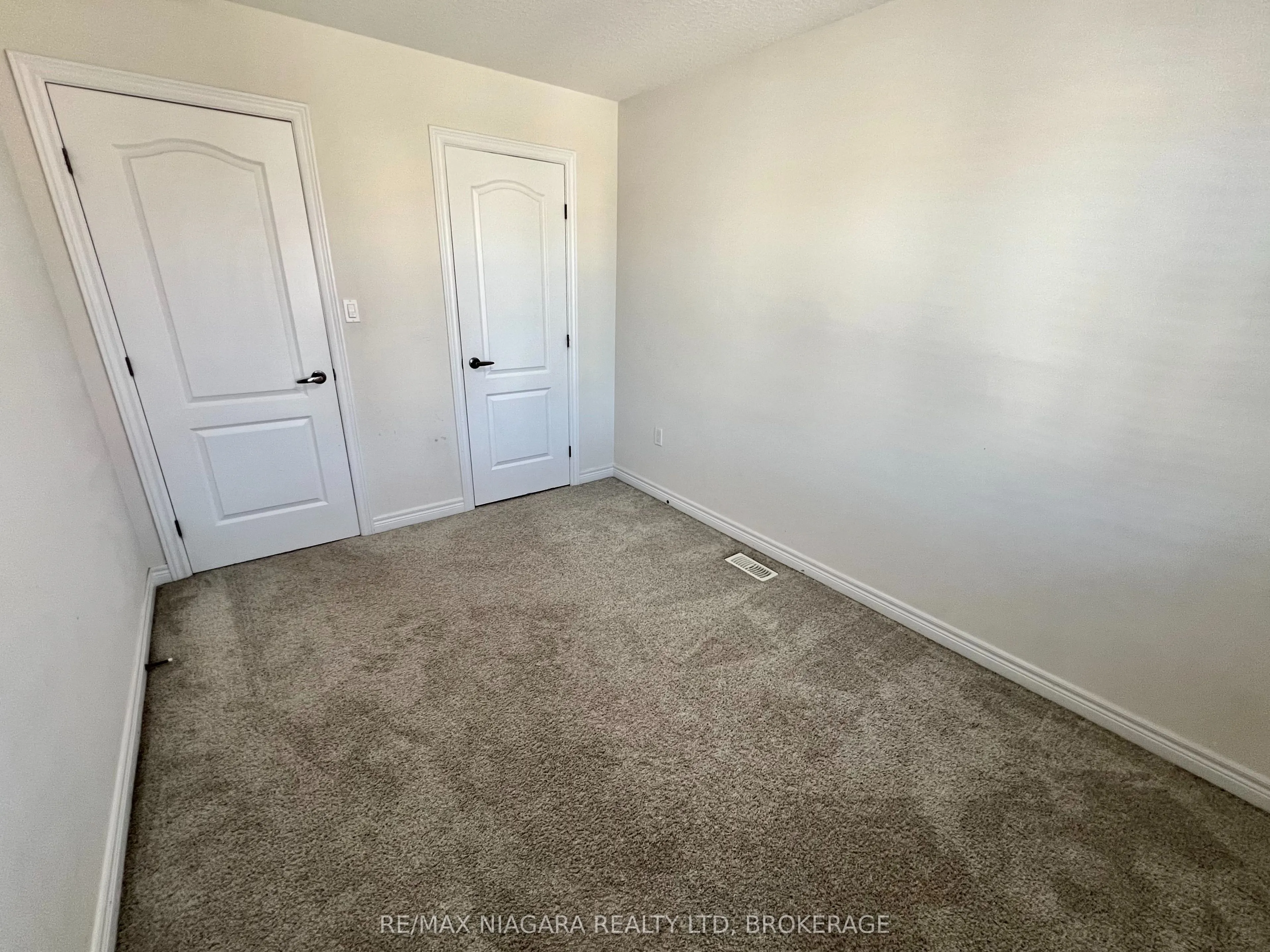 23 Fairgrounds Drive