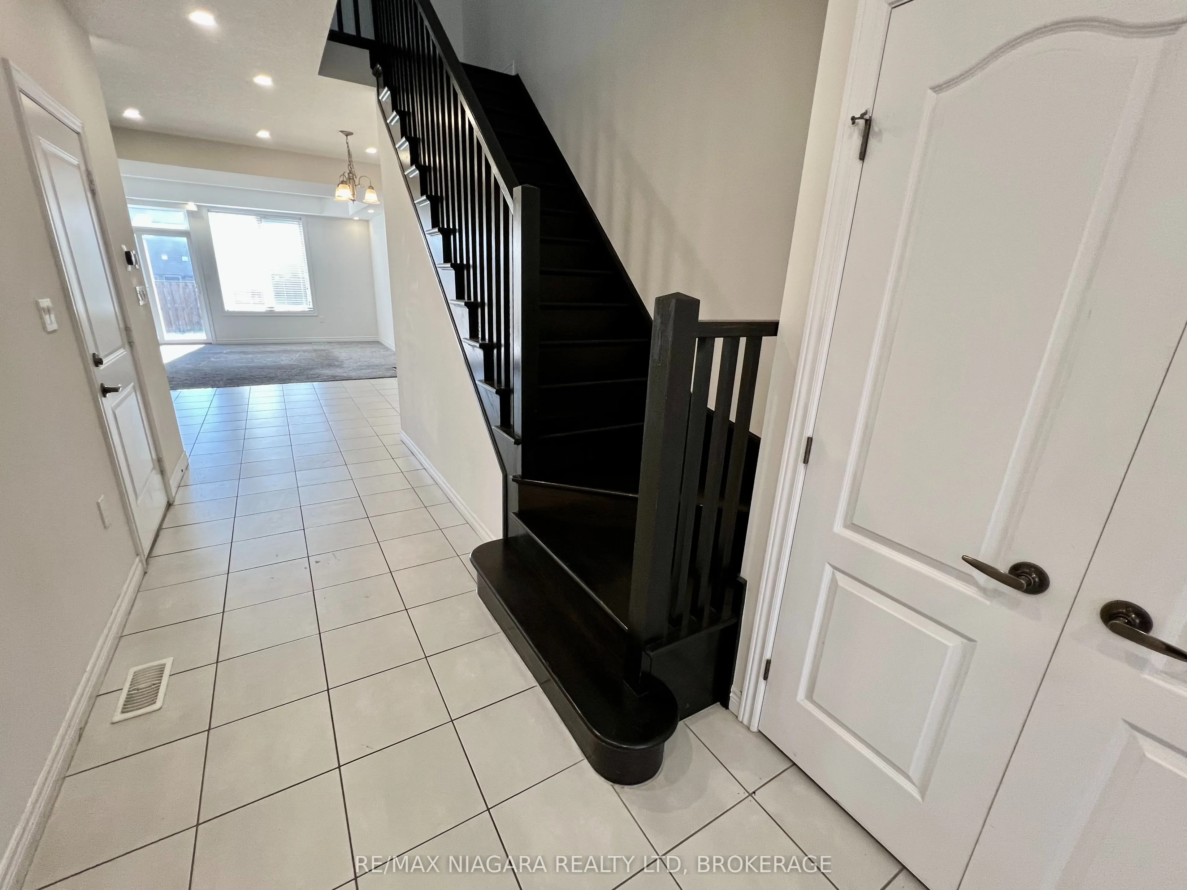 23 Fairgrounds Drive