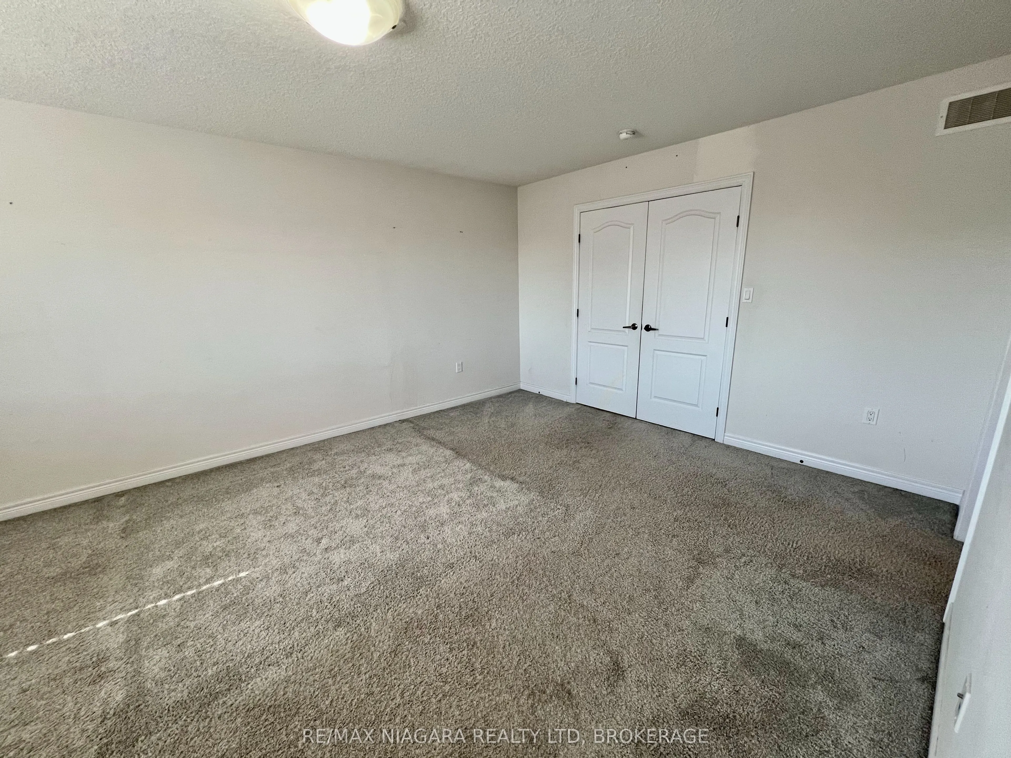 23 Fairgrounds Drive
