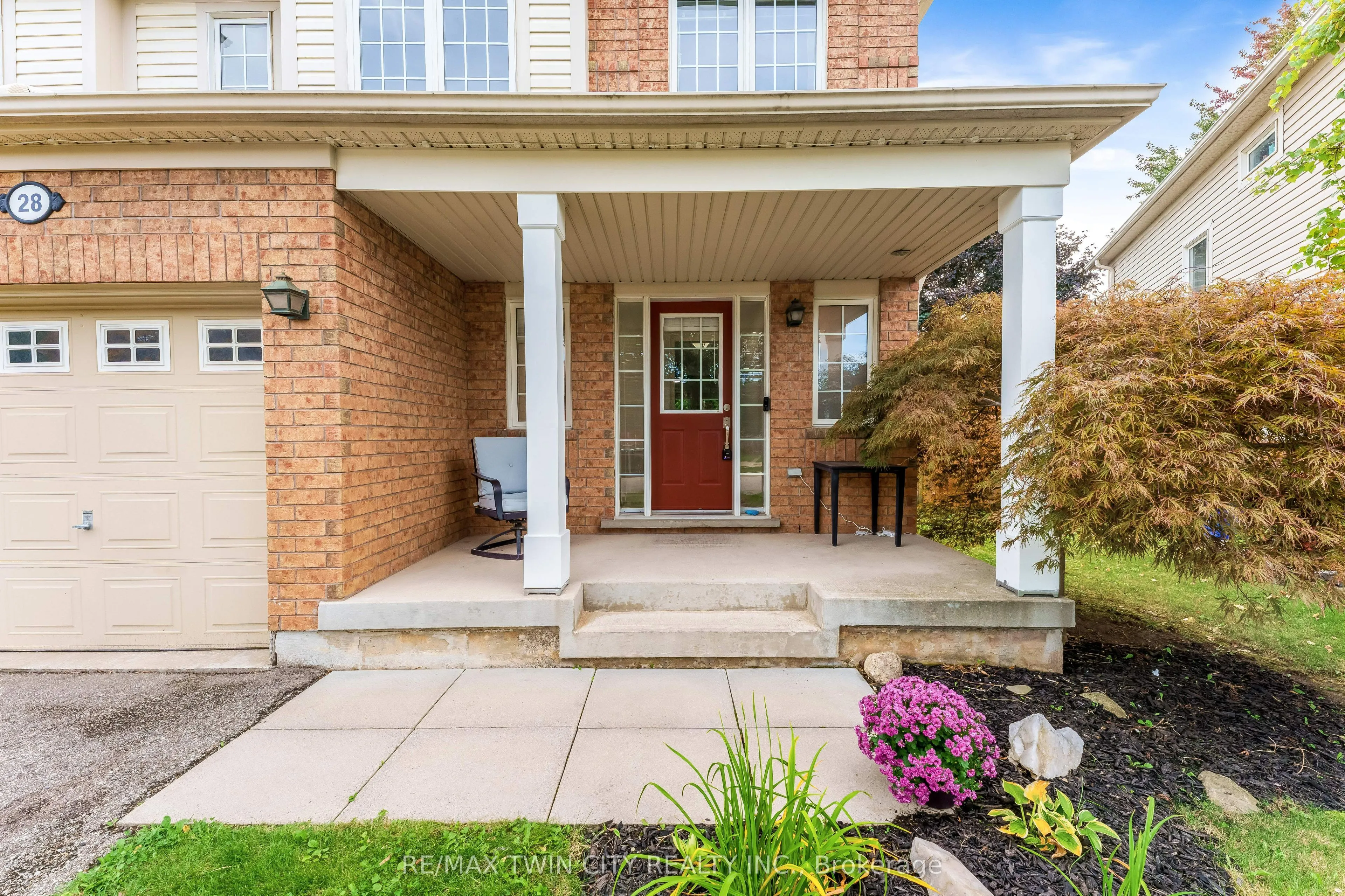 28 Nancroft Crescent