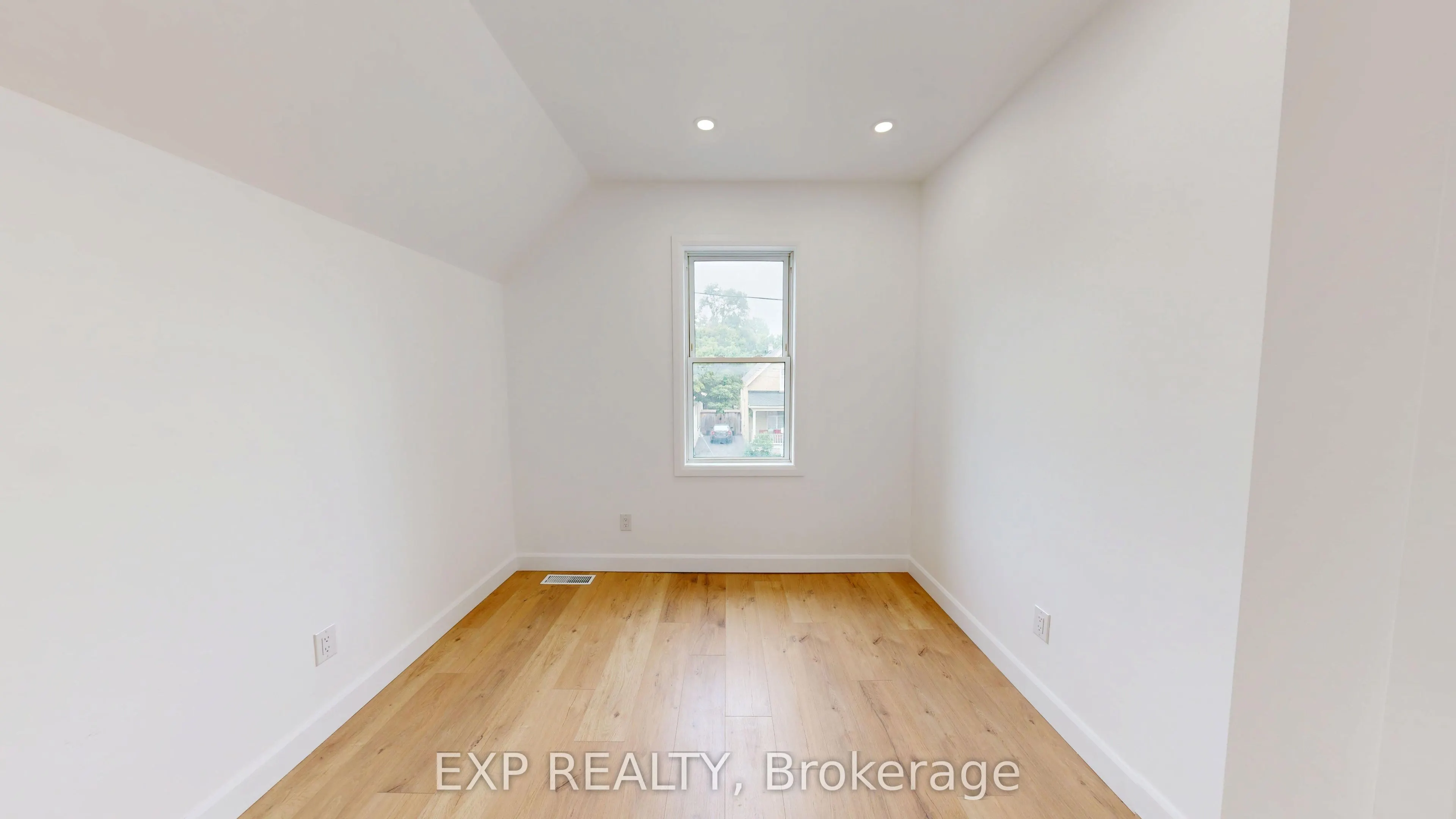 686 Elias Street