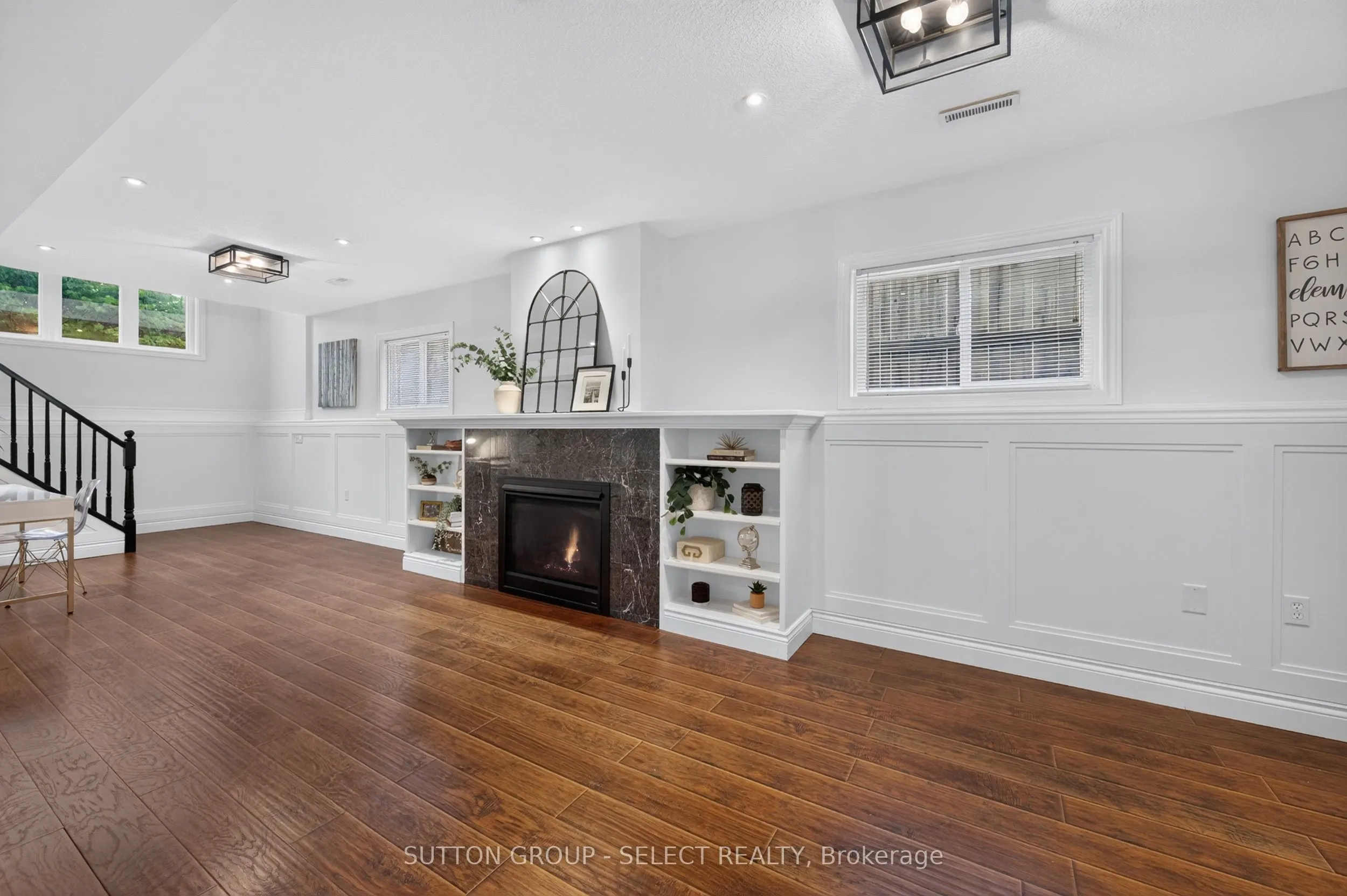 1801 Seymour Crescent