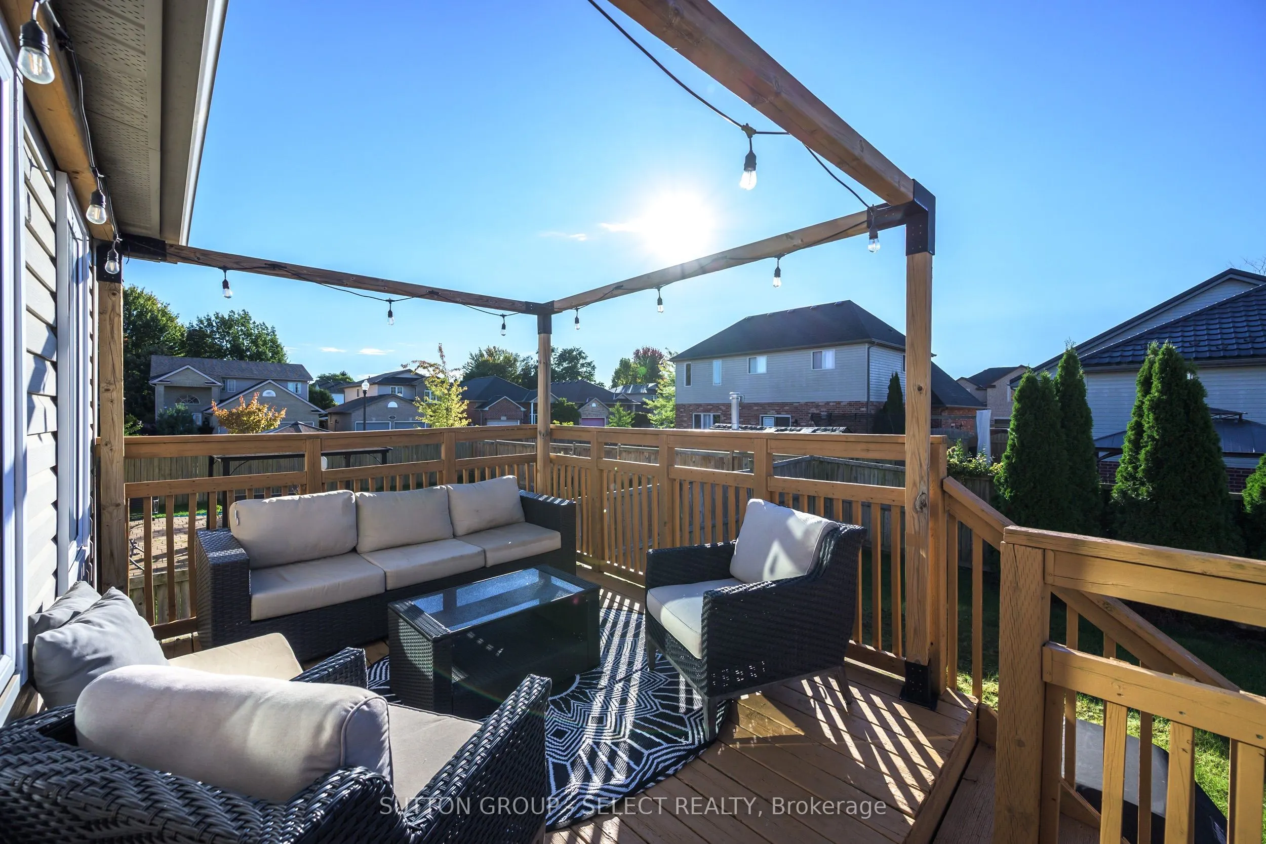 1801 Seymour Crescent