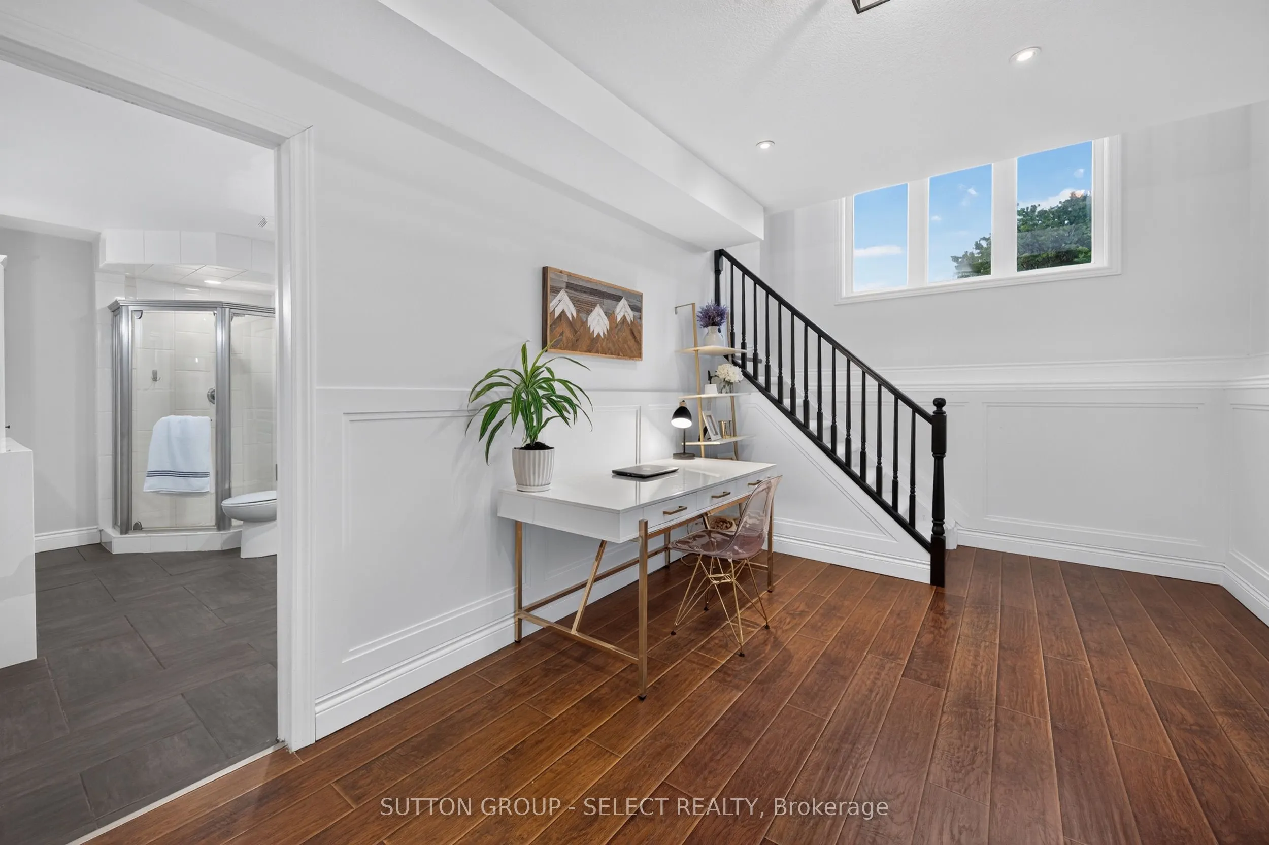 1801 Seymour Crescent