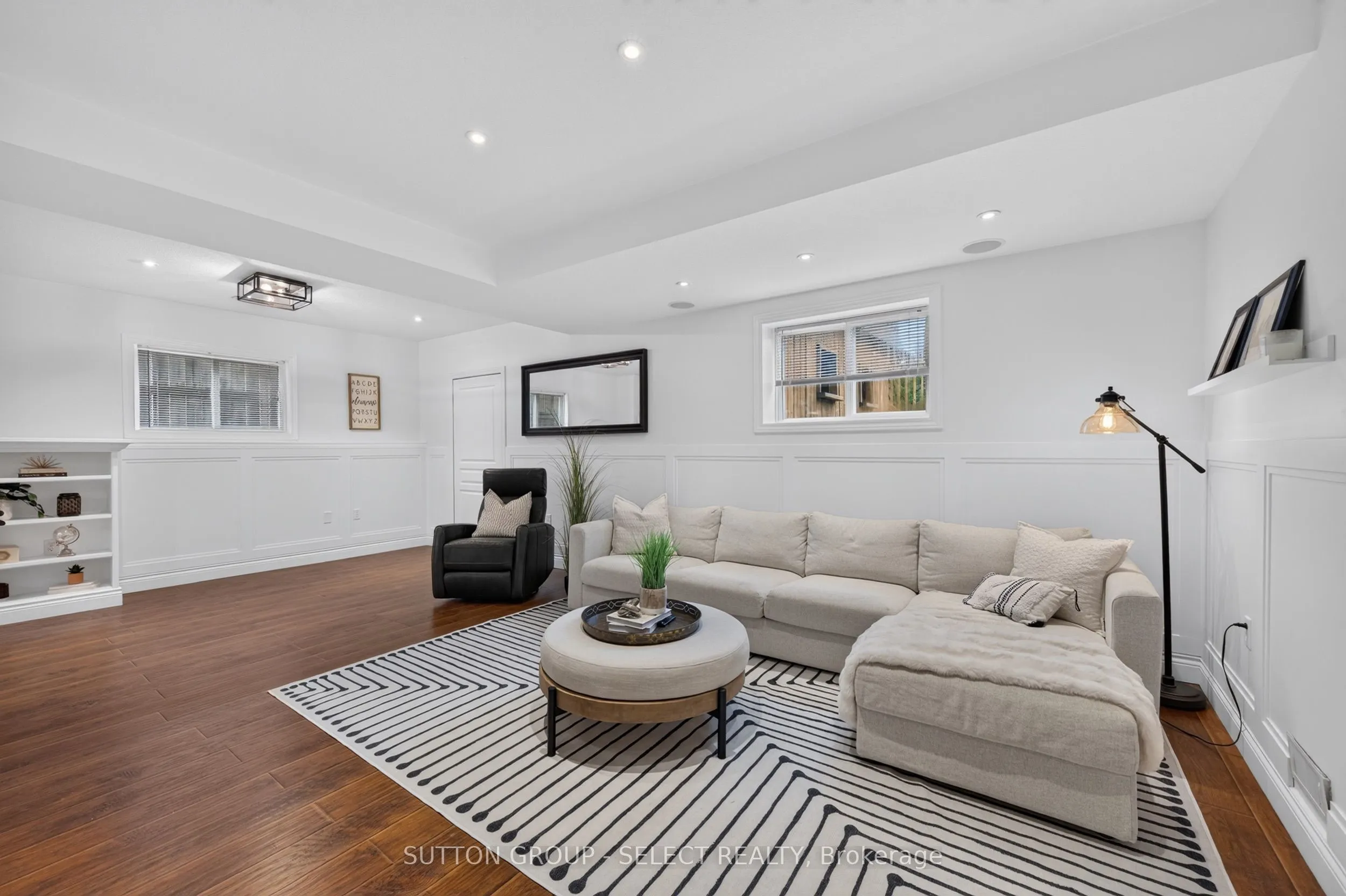 1801 Seymour Crescent