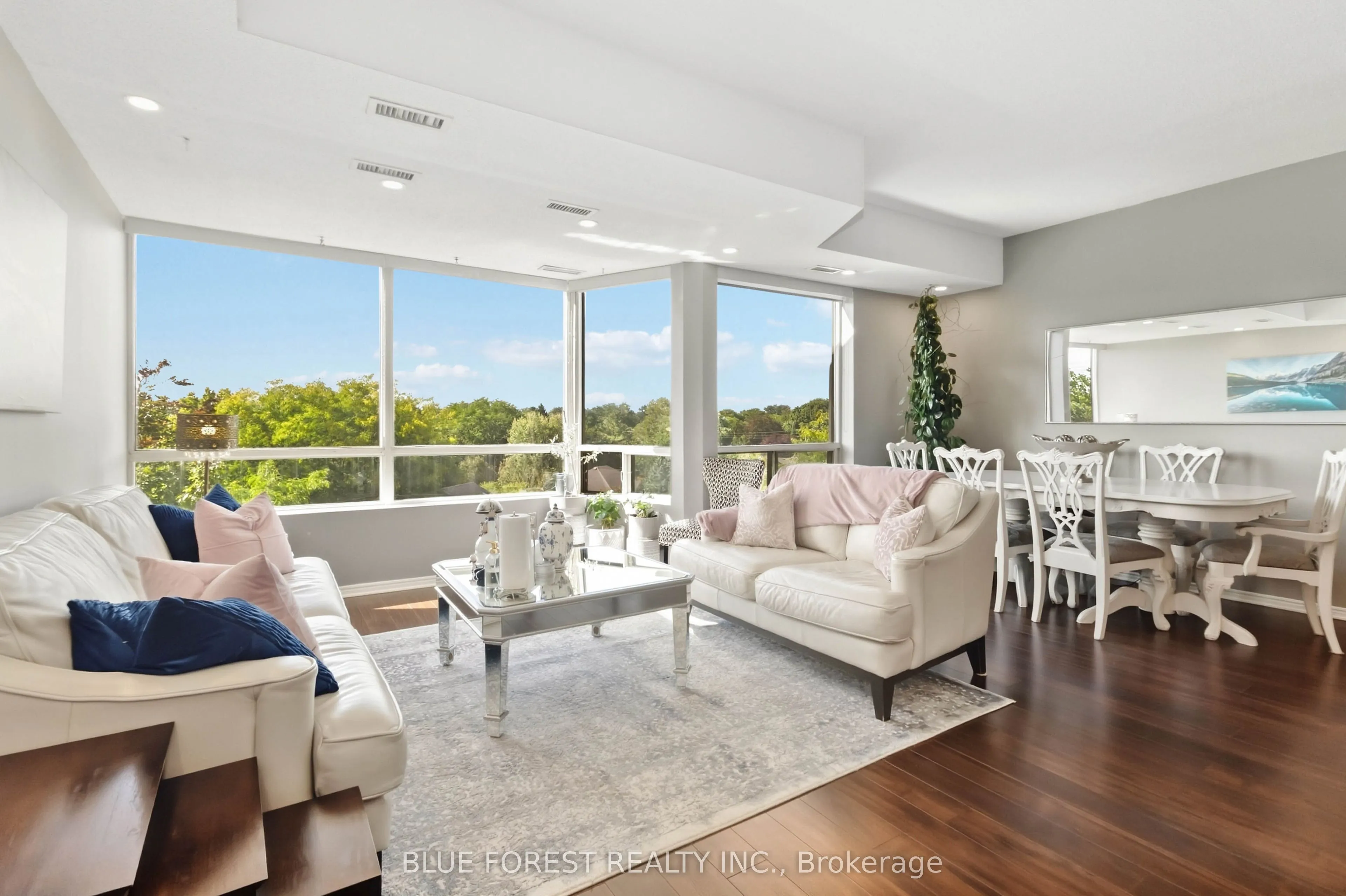 521 Riverside Drive #715