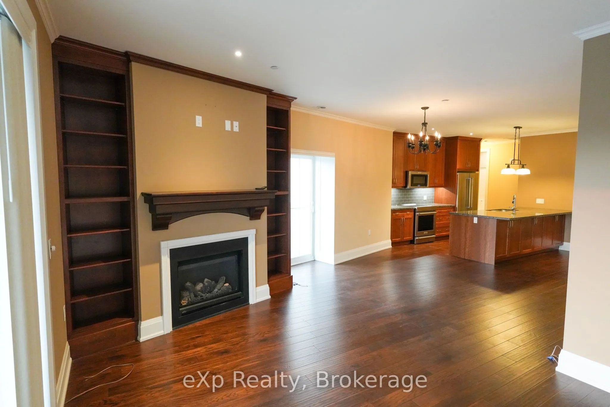 80 9th Street E #203