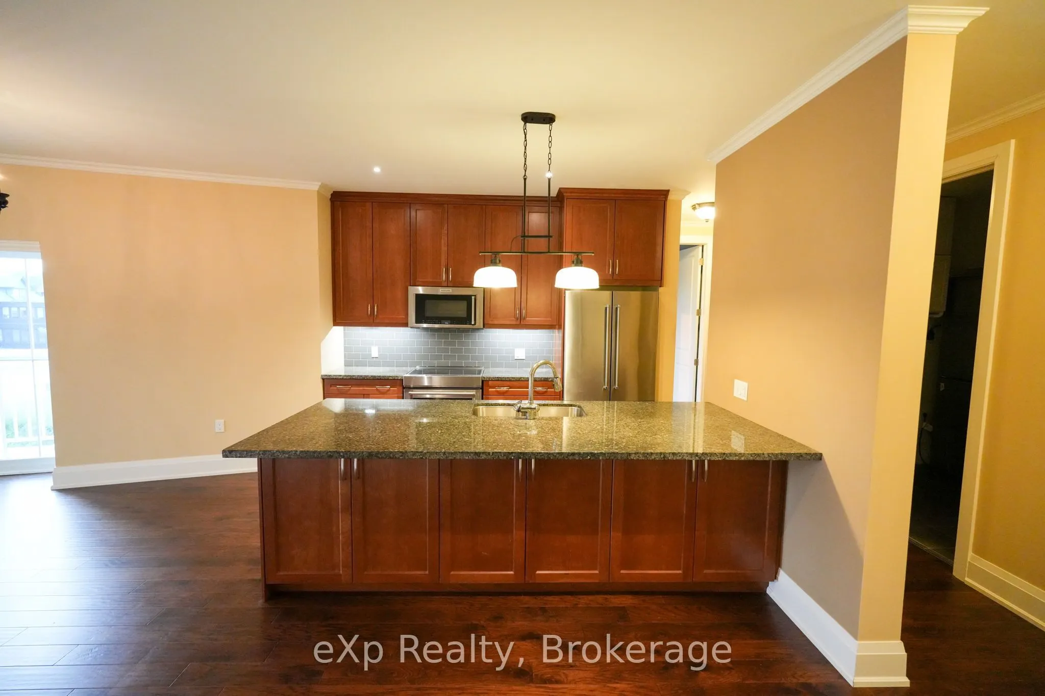 80 9th Street E #203