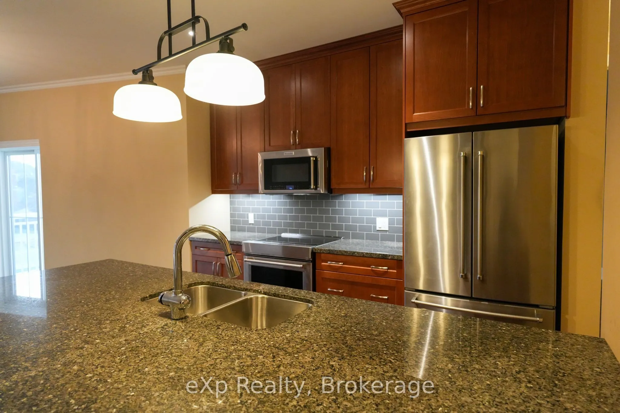 80 9th Street E #203