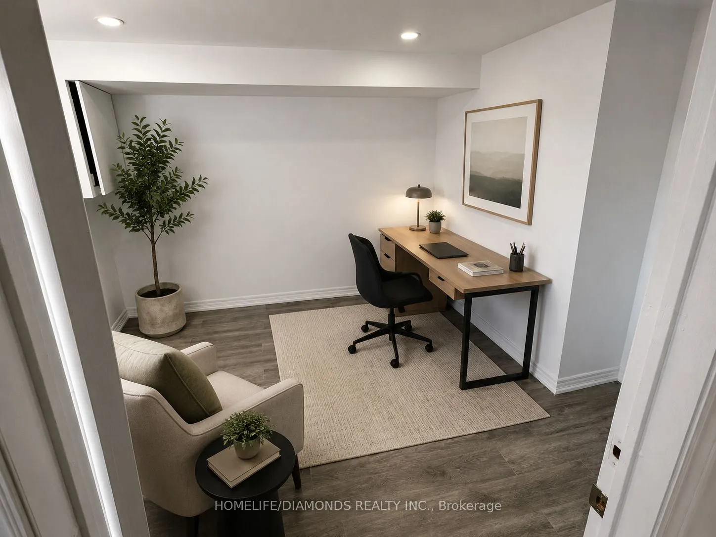 558 FIRST Avenue