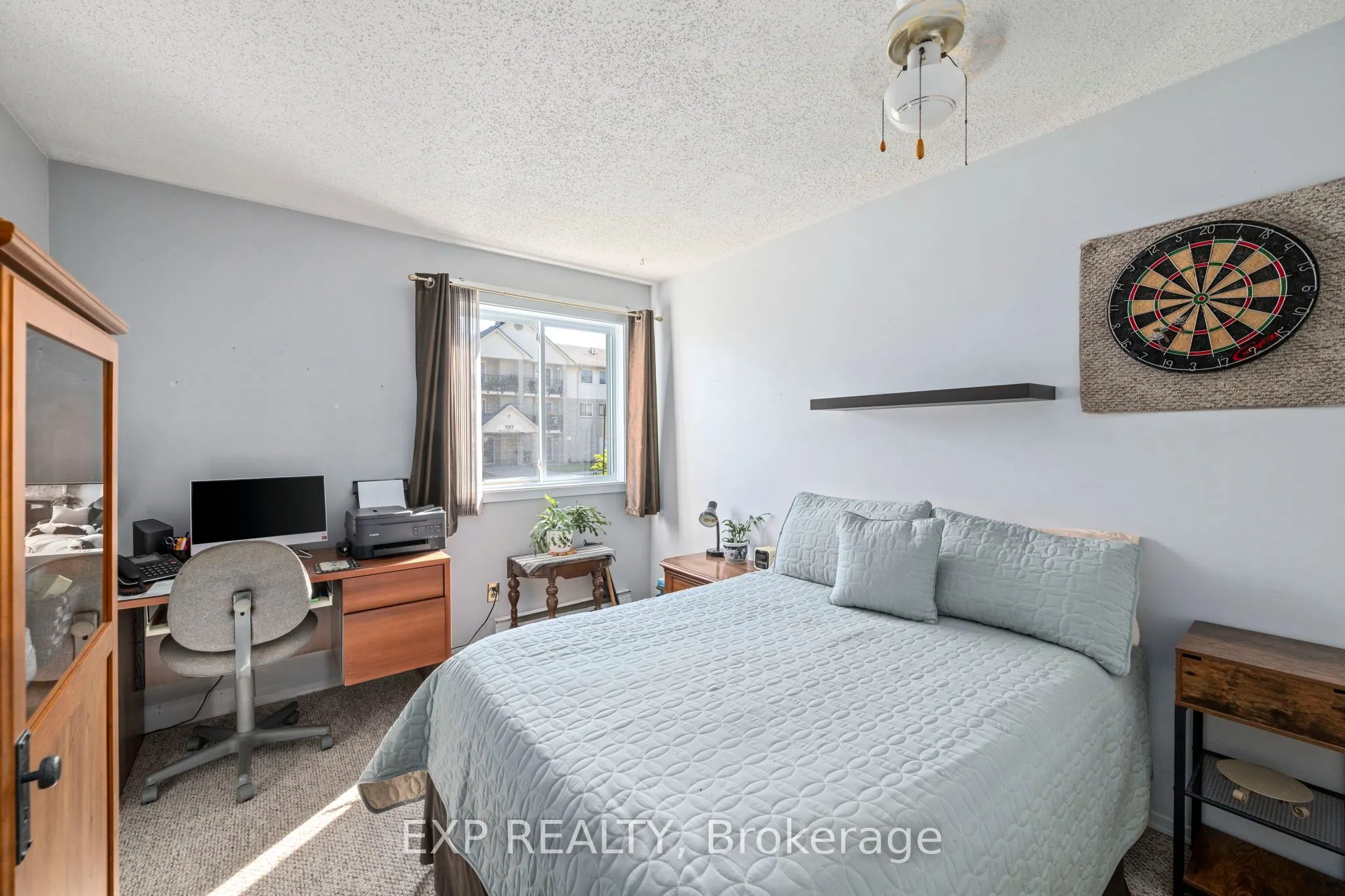 735 Deveron Crescent #112