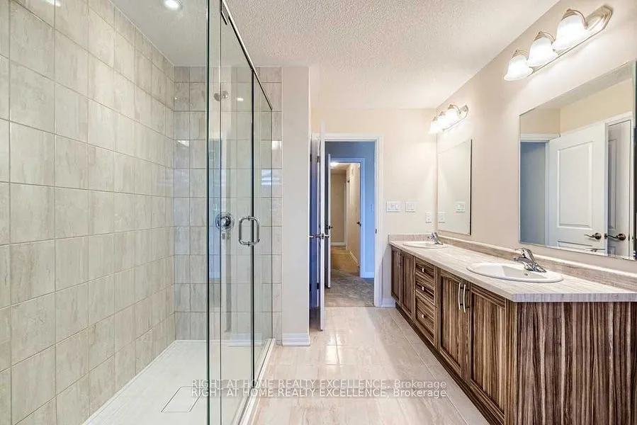 124 Seabrook Road #8