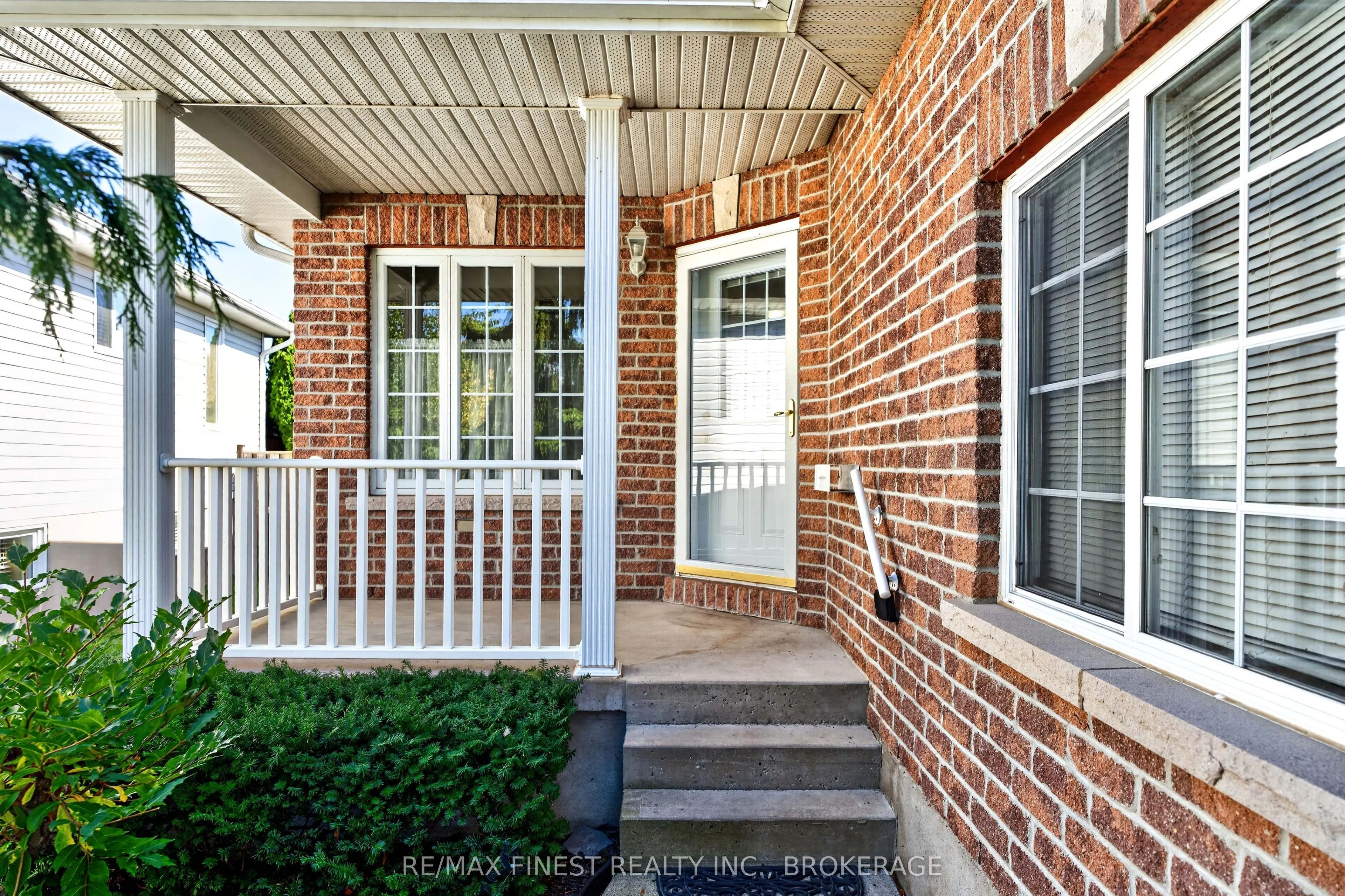 145 Macdougall Drive