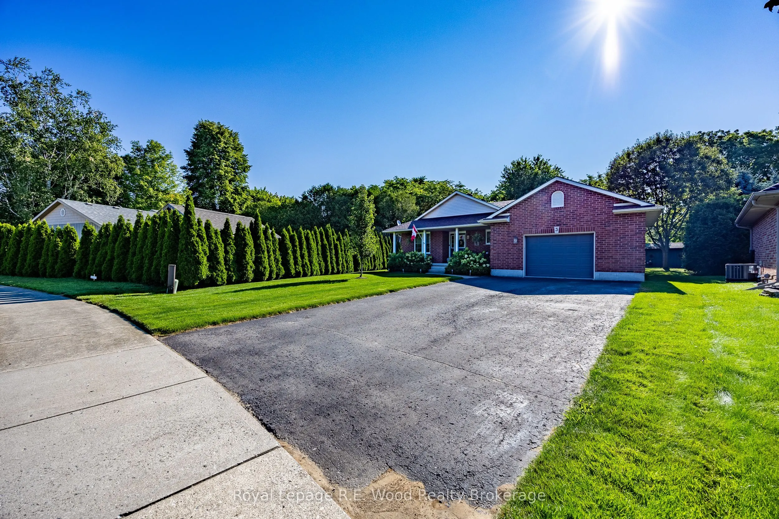 3 Otterview Drive