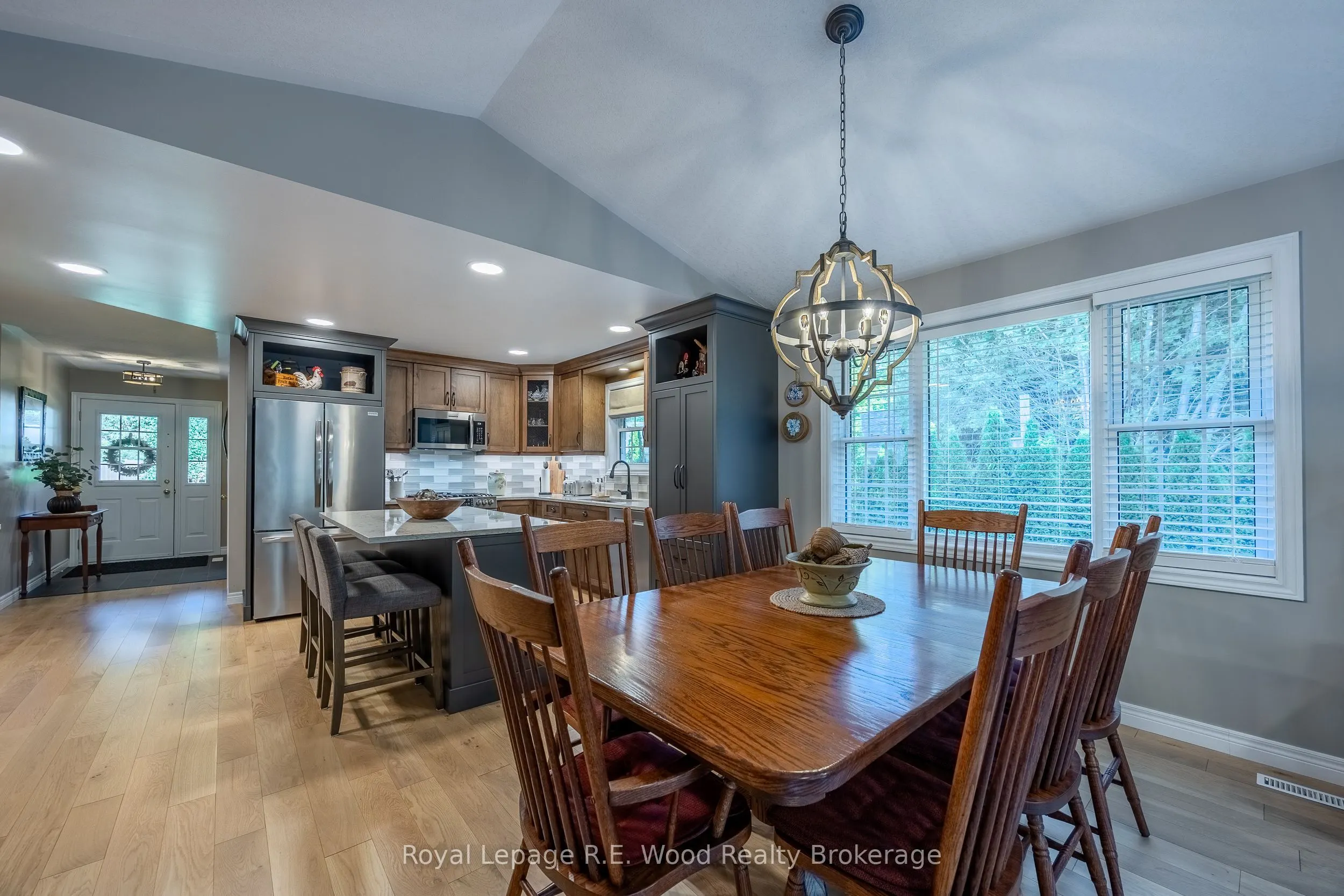 3 Otterview Drive