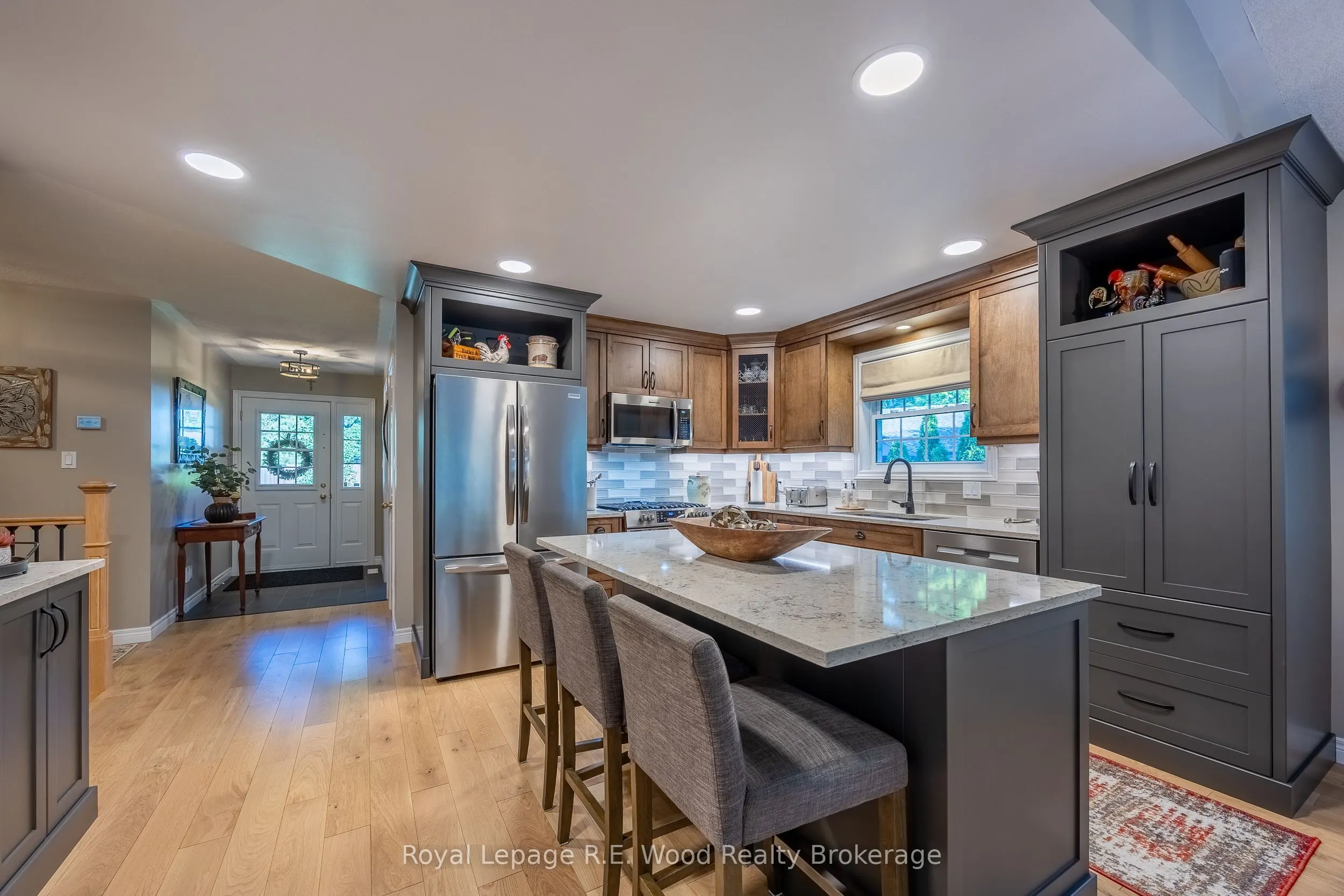 3 Otterview Drive