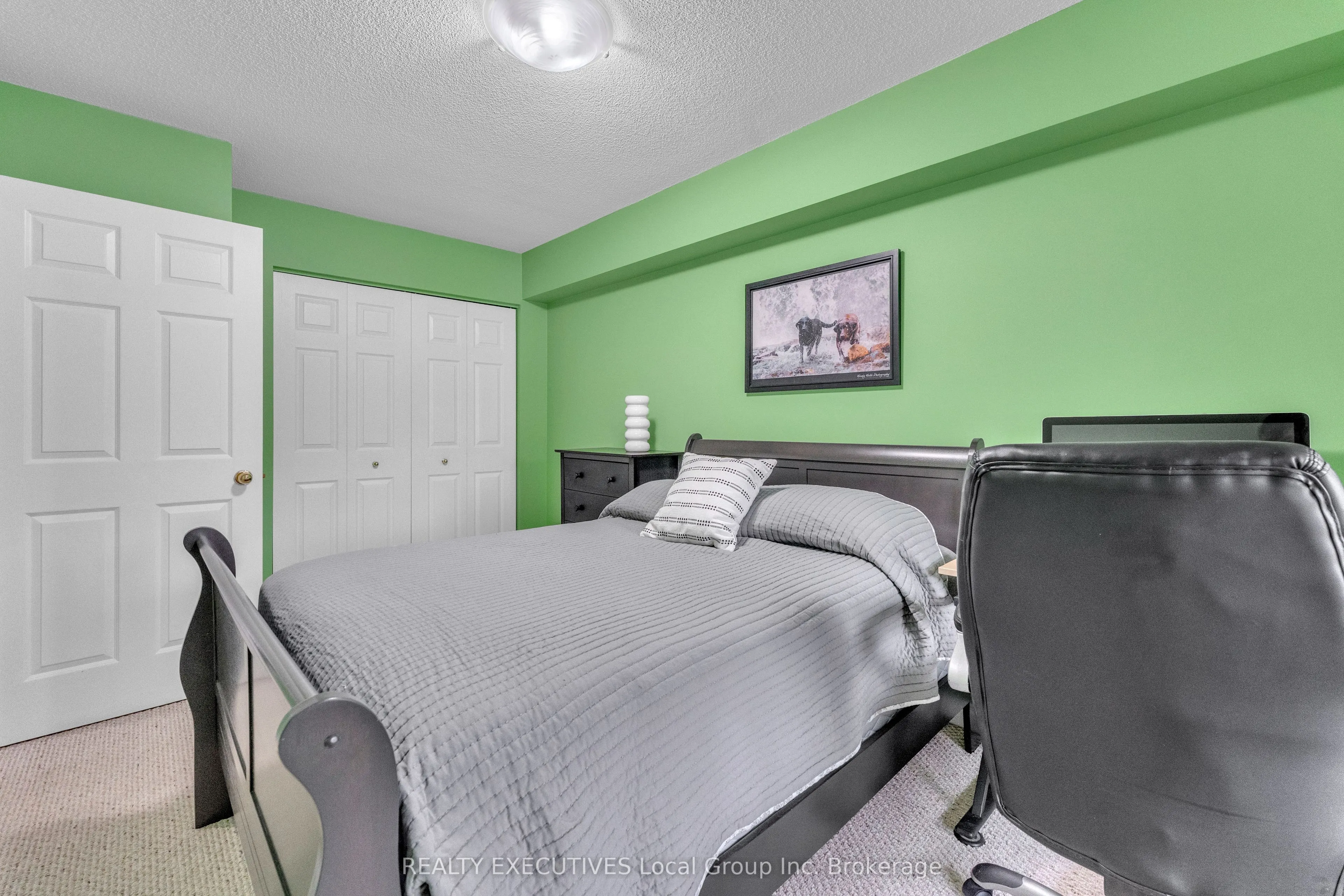 87 Fairway Drive
