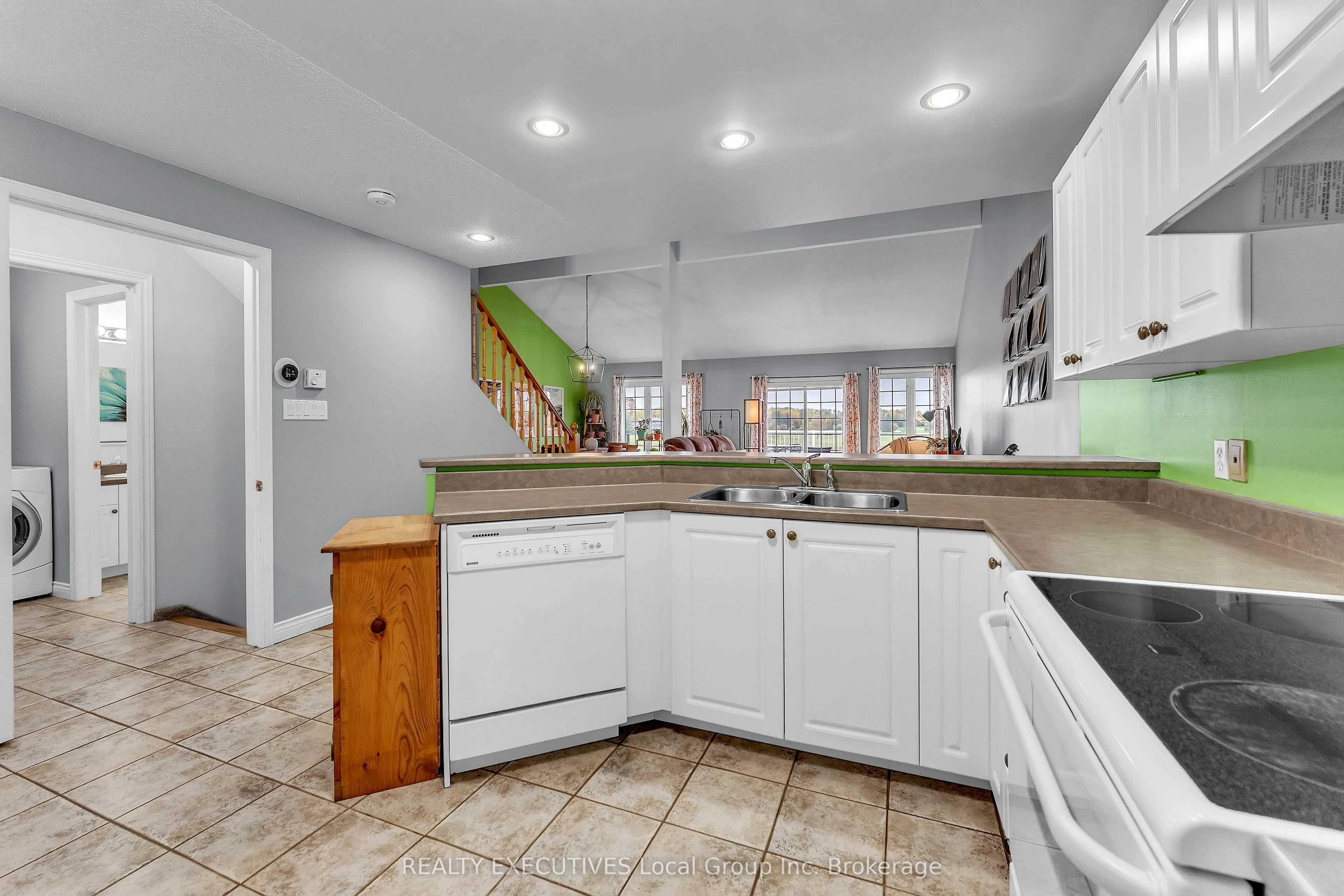 87 Fairway Drive