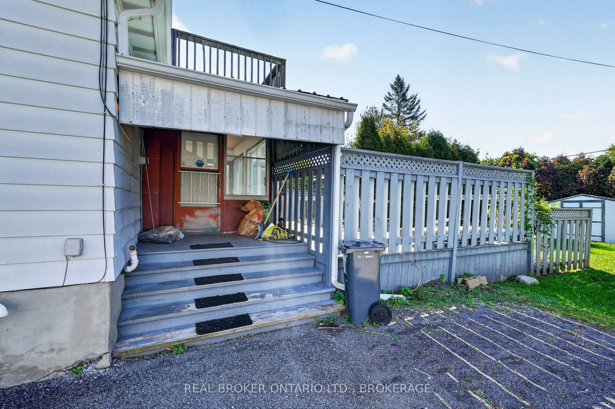 25 Dunbar Avenue
