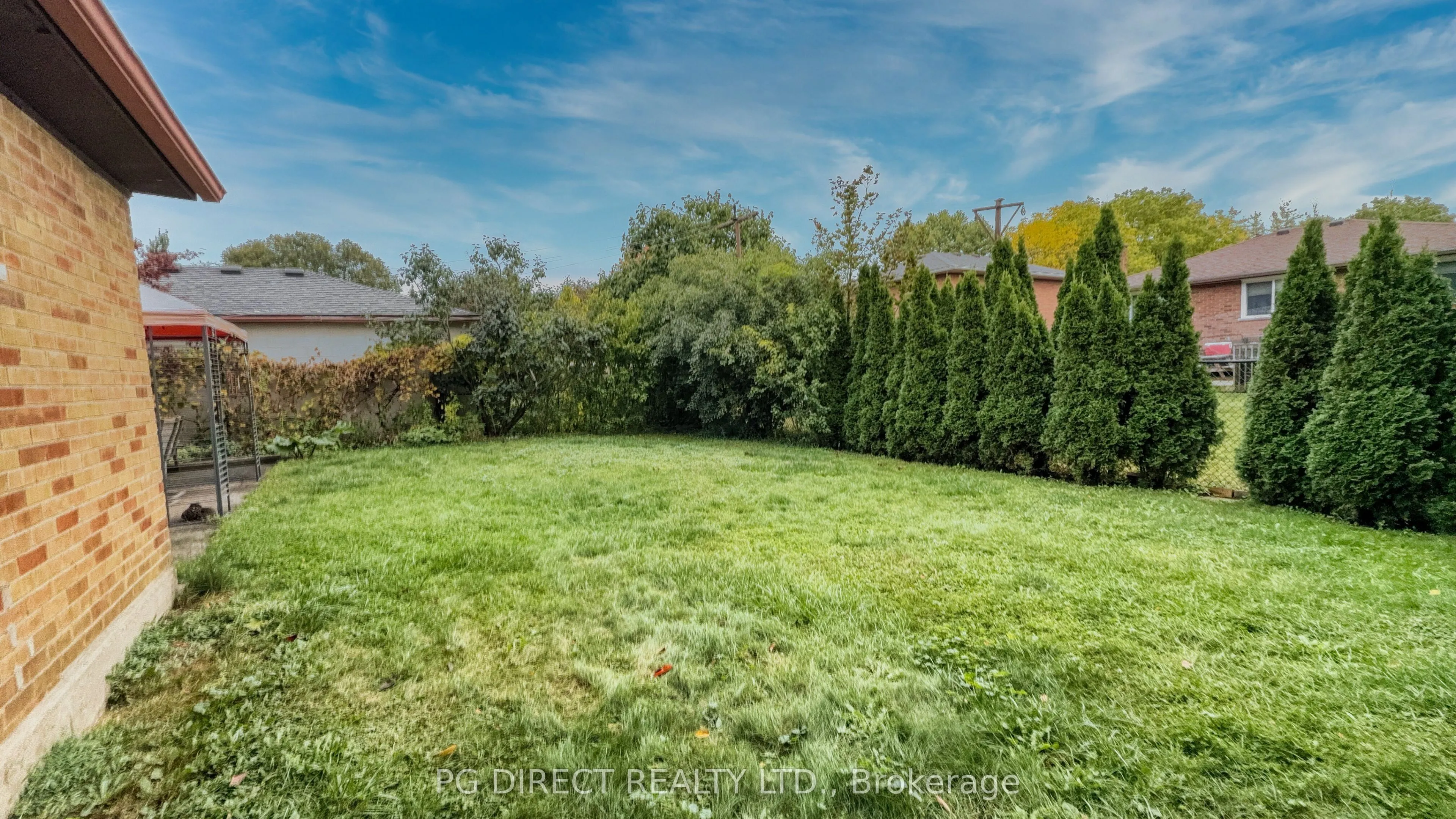11 Montreal Road