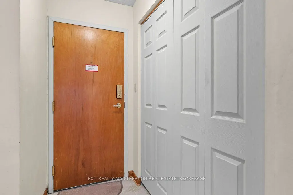 7 Centre Street S #106
