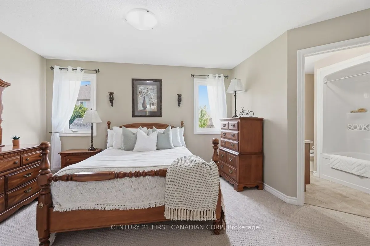 30 Pear Tree Avenue