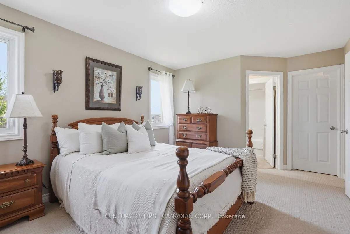 30 Pear Tree Avenue