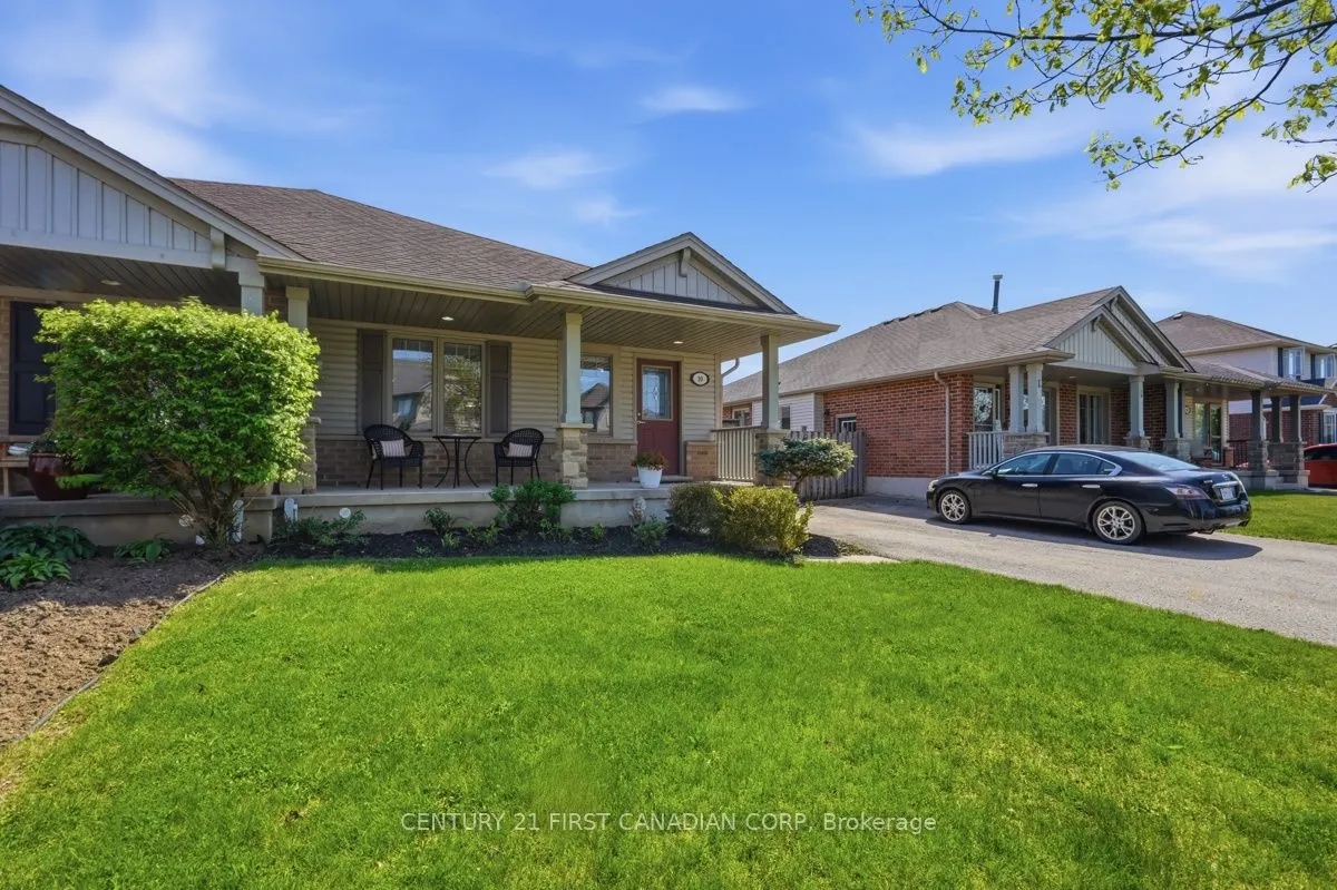 30 Pear Tree Avenue